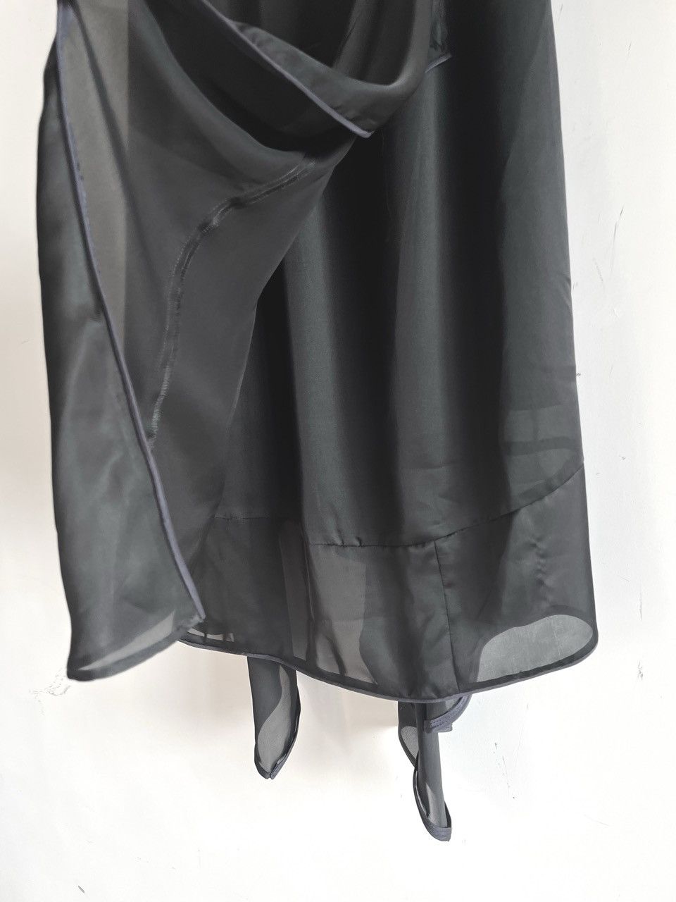 Sacai Sacai - Layered Asymmetry Midi Skirts Size 26" / US 2 / IT 38 - 5 Thumbnail