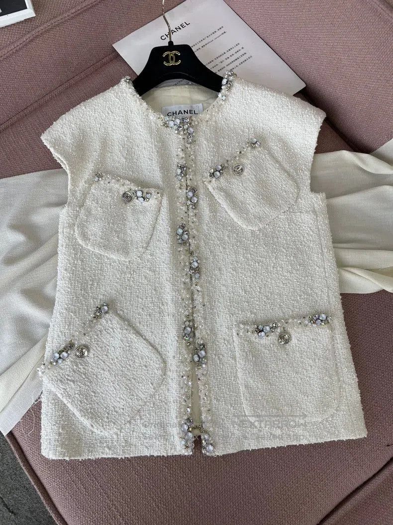 Chanel Chanel Equestrian White Beaded Pearl Vest. Size US XS / EU 42 / 0 - 1 Thumbnail