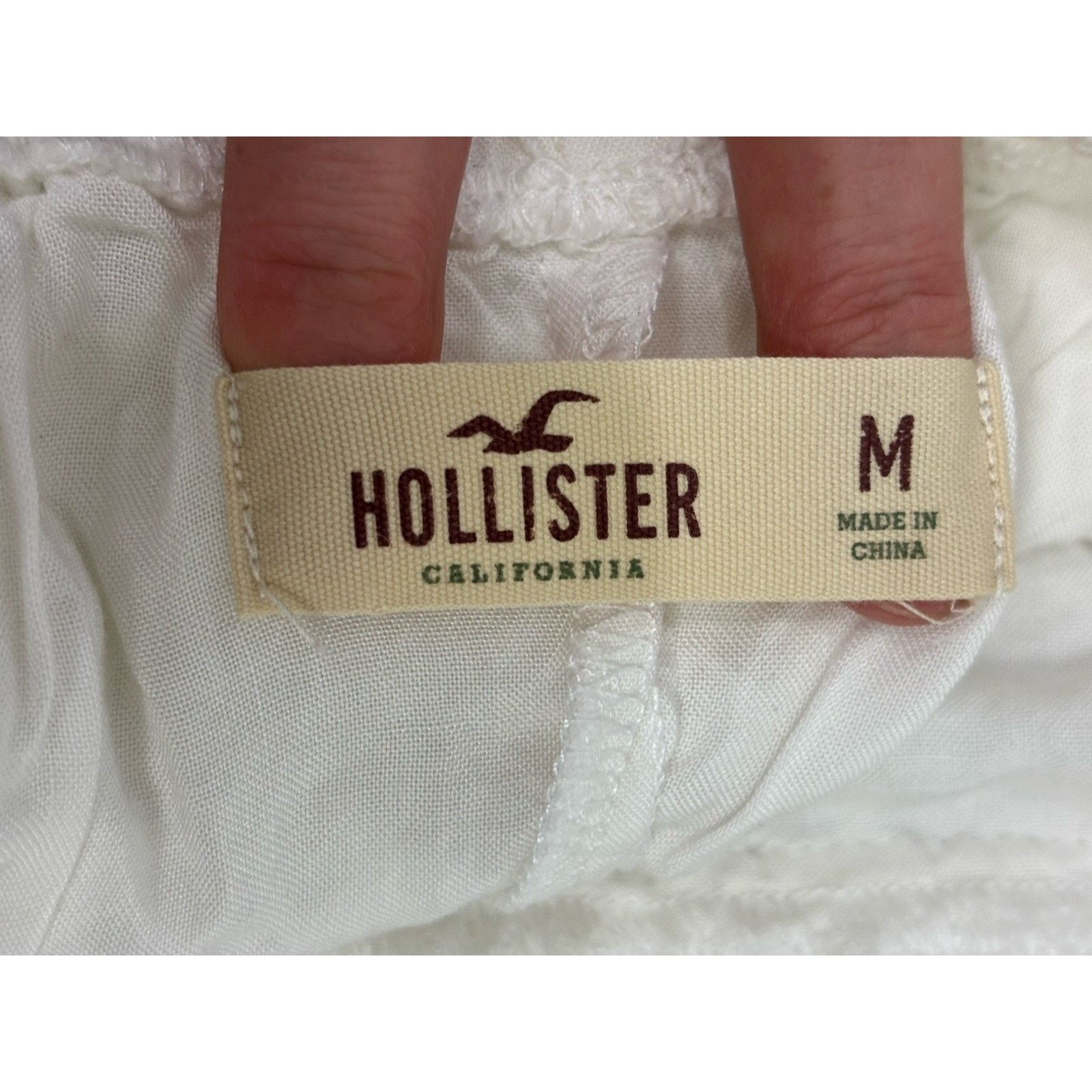 Hollister Ladies Hollister White Lace Scalloped Edge Mini Dress Size M Size M / US 6-8 / IT 42-44 - 9 Thumbnail
