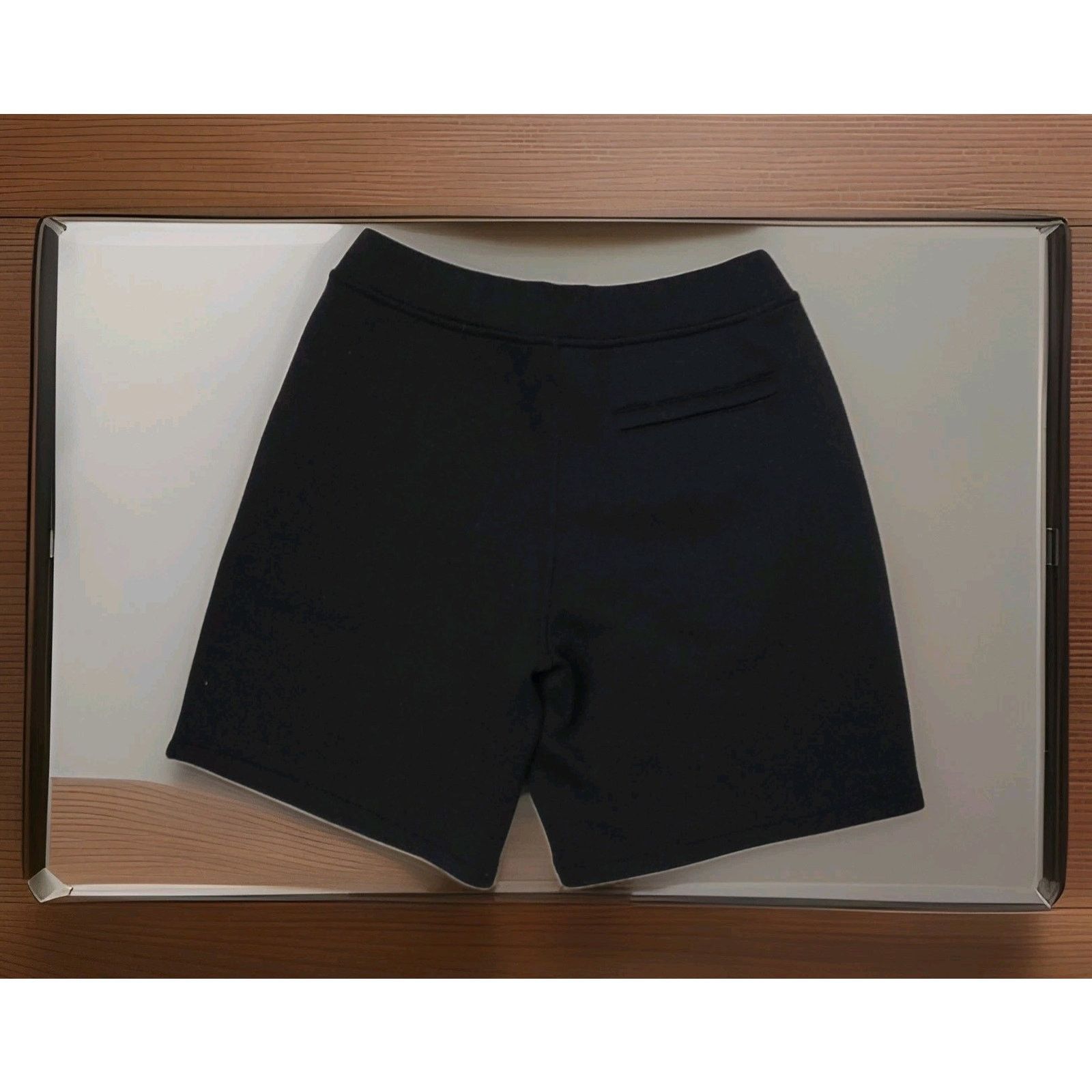 Armani Exchange A/X Armani Exchange Drawstring Bermuda Logo Sweatshort XS Size US 28 / EU 44 - 2 Thumbnail