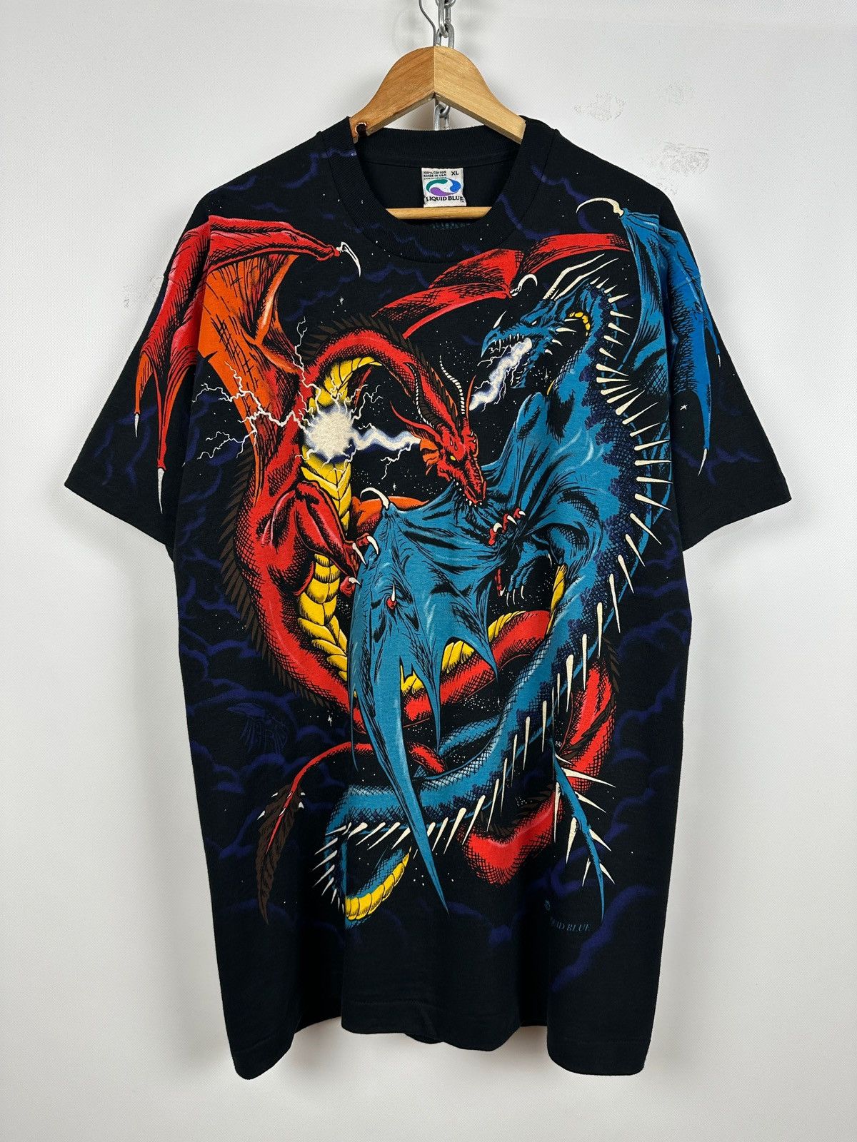 Liquid Blue Vintage 1993 Liquid Blue Dungeons And Dragons AOP T
