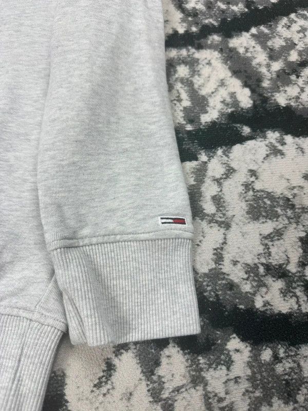 Tommy Hilfiger Tommy Hilfiger crewneck sweatshirt gray logo L Size US L / EU 52-54 / 3 - 3 Thumbnail