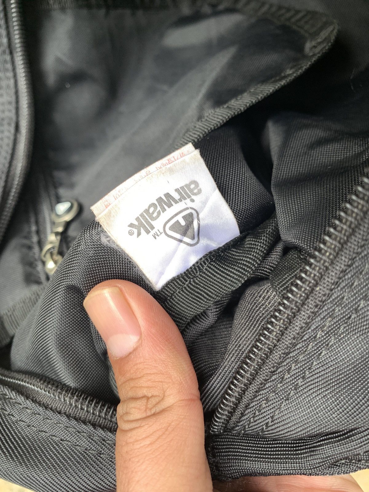 Airwalk 2000s Airwalk Black Outdoor 2 in 1 Pouch Multipocket Bag Size ONE SIZE - 15 Thumbnail