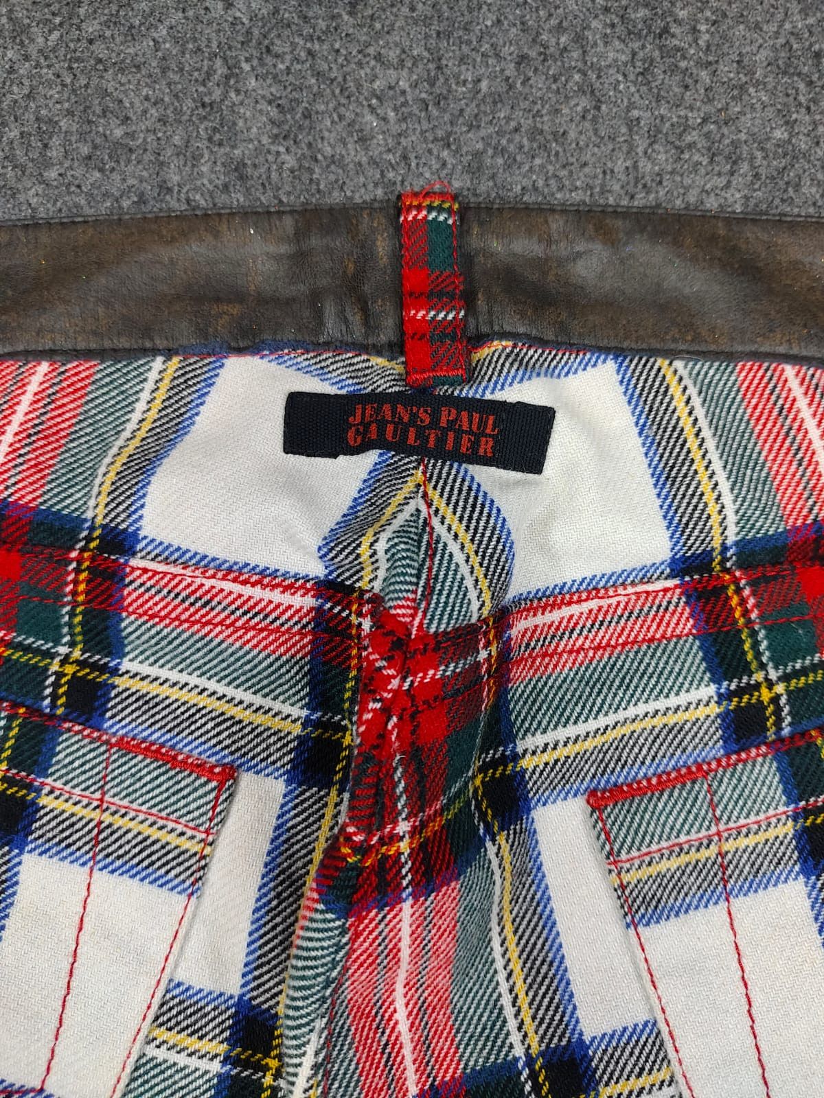 Jean Paul Gaultier 💥JPG Femme Tartan Plaid Leopard Panel Cropped Bondage Pants Size 40" / US 18 - 6 Thumbnail