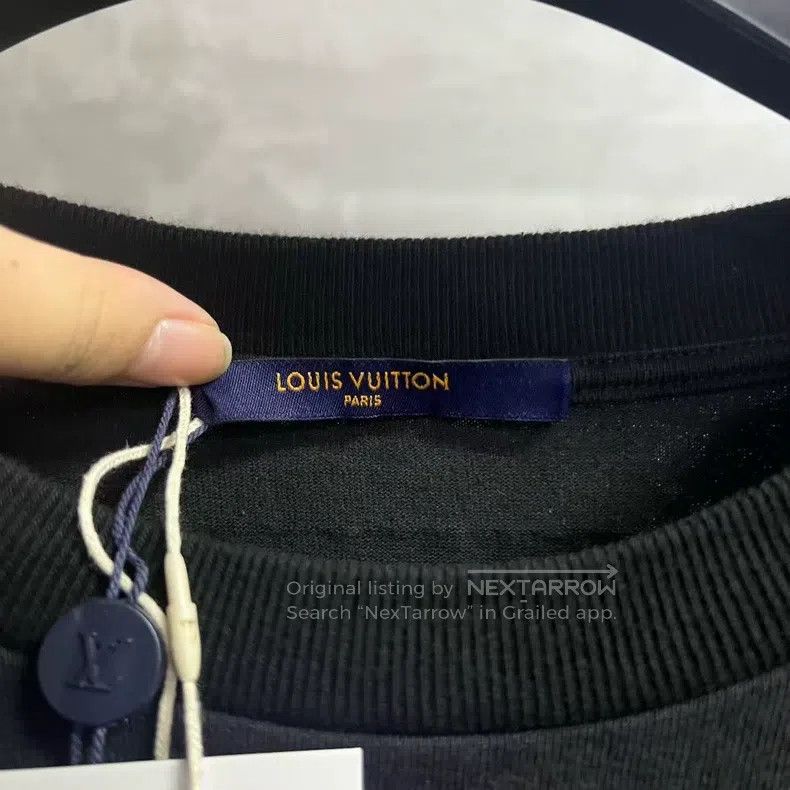 Louis Vuitton Louis Vuitton Black monogrammed Logo Embroidered Crew Neck Size US XXL / EU 58 / 5 - 5 Thumbnail