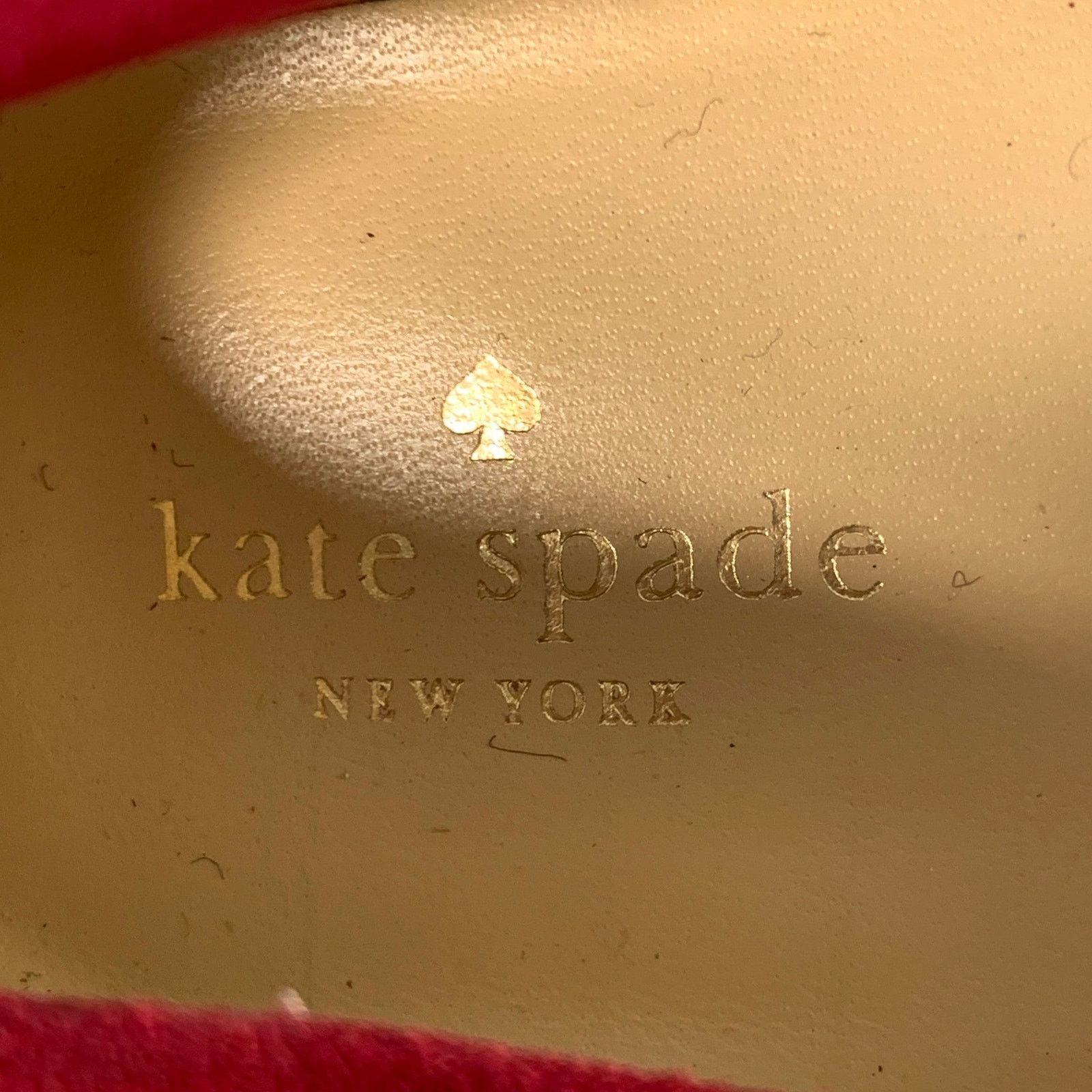 Kate Spade Size 7.5 Burgundy Suede Floral Applique Kitten Heel Pumps Size US 7.5 / IT 37.5 - 7 Thumbnail