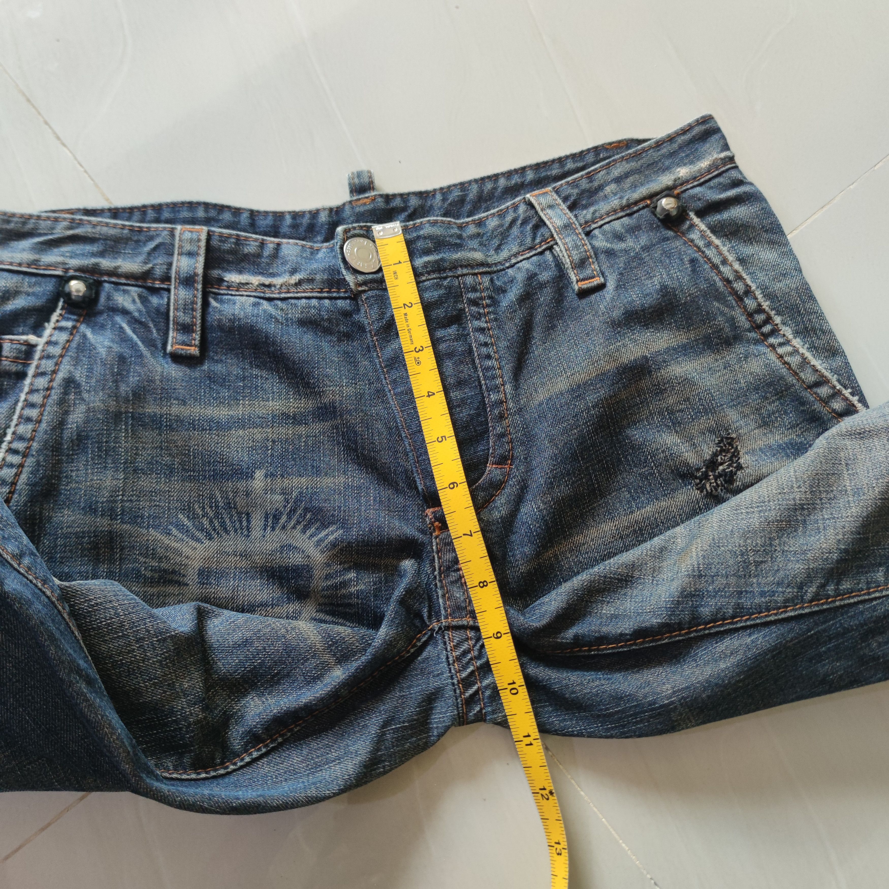 Dsquared2 DSQUARED RARE DESIGN JEAN Size US 34 / EU 50 - 24 Thumbnail