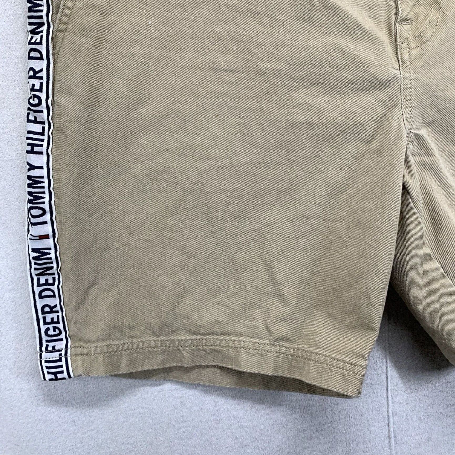 Tommy Hilfiger Tommy Hilfiger Cargo Shorts Men 36 Beige High Rise Baggy Casual Retro Y2K Size US 36 / EU 52 - 4 Thumbnail