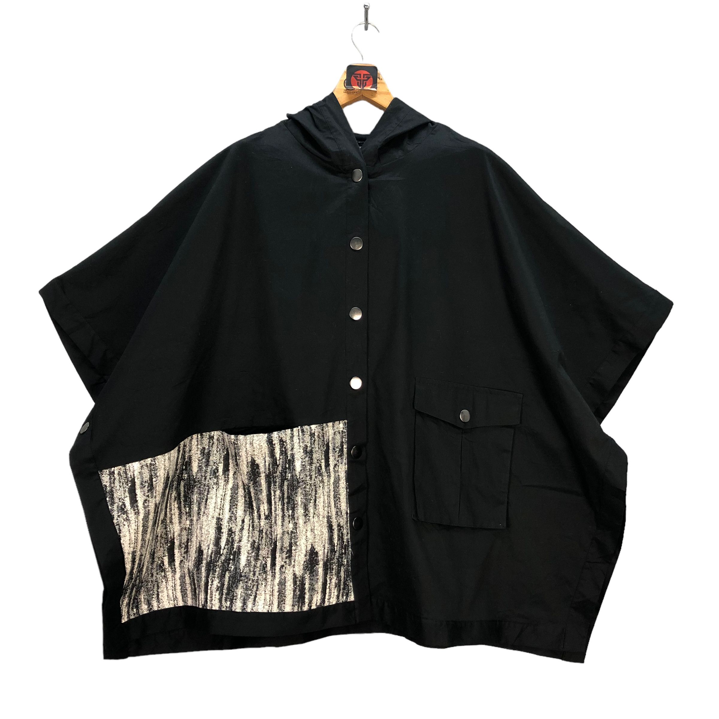 Japanese Brand MODDEDANCE LIGHTWEIGHT PONCHO #7320-129 Size XXL / US 16-18 / IT 52-54 - 2 Thumbnail