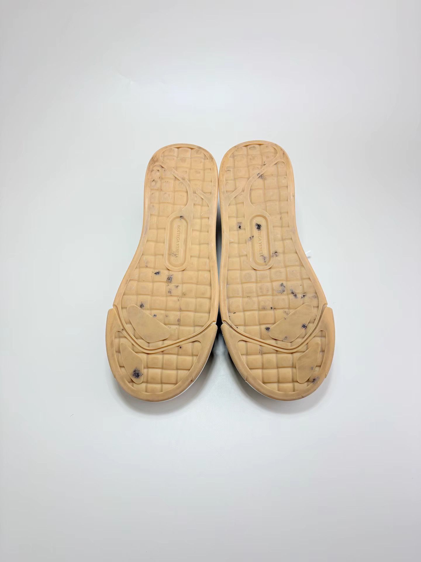 Bottega Veneta Bottega Veneta BV Black & White Platform Sneakers K1 Size US 10 / EU 43 - 6 Thumbnail
