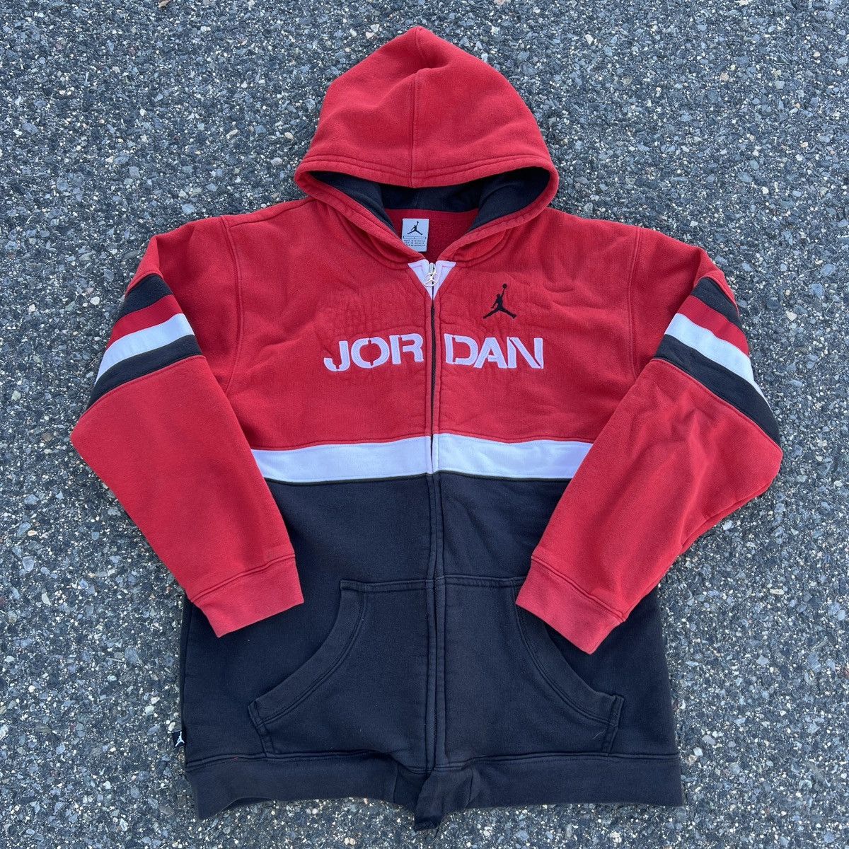 Jordan Brand Jordan Spell Out Zip Up Hoodie Sweatshirt Red Black Size US L / EU 52-54 / 3 - 2 Thumbnail