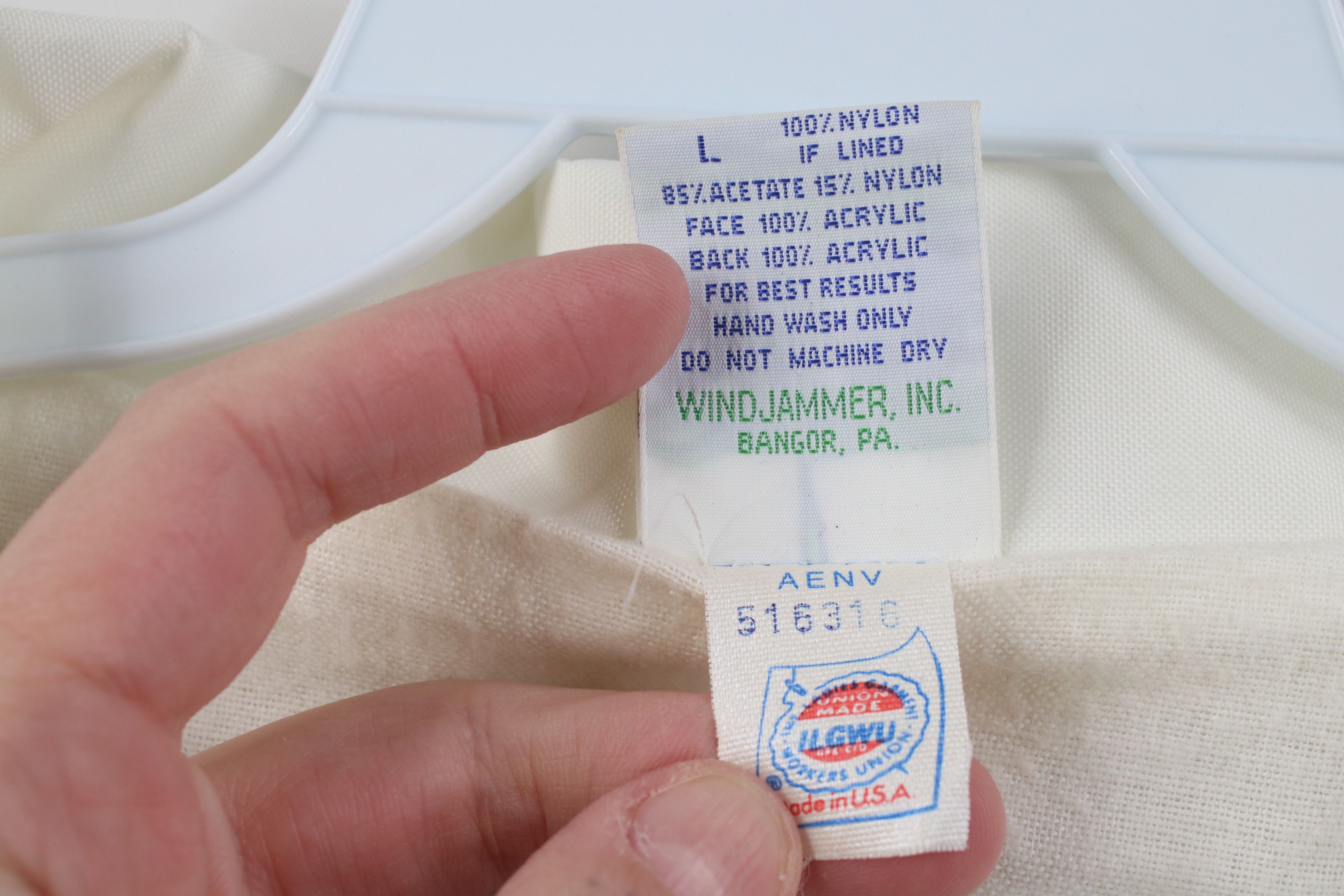 Vintage Vintage 70s Streetwear Coaches Windbreaker Jacket White USA Size US L / EU 52-54 / 3 - 5 Thumbnail