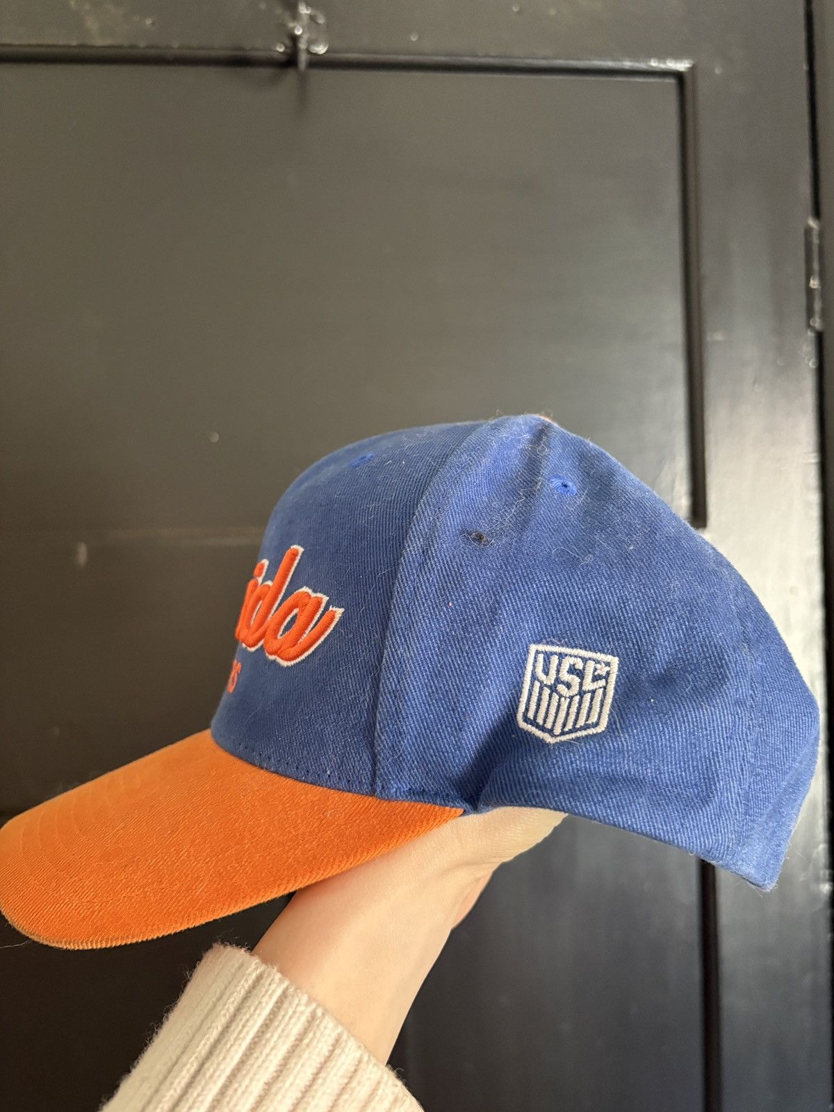 NCAA Florida GATORS // Snapback // Cap Size ONE SIZE - 3 Thumbnail
