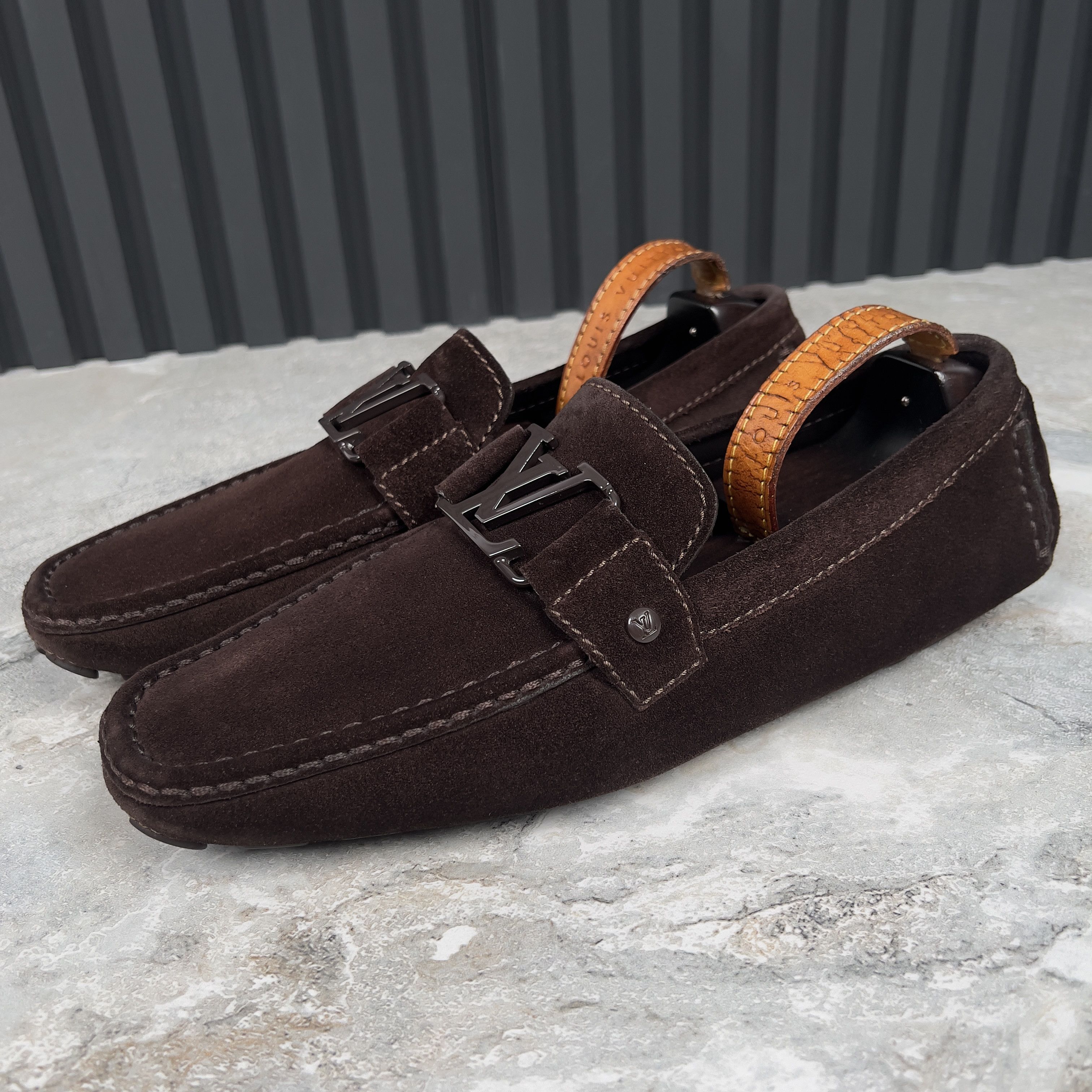 Louis Vuitton Louis Vuitton Monte Carlo Driving Moccasins Suede Size US 9 / EU 42 - 1 Thumbnail