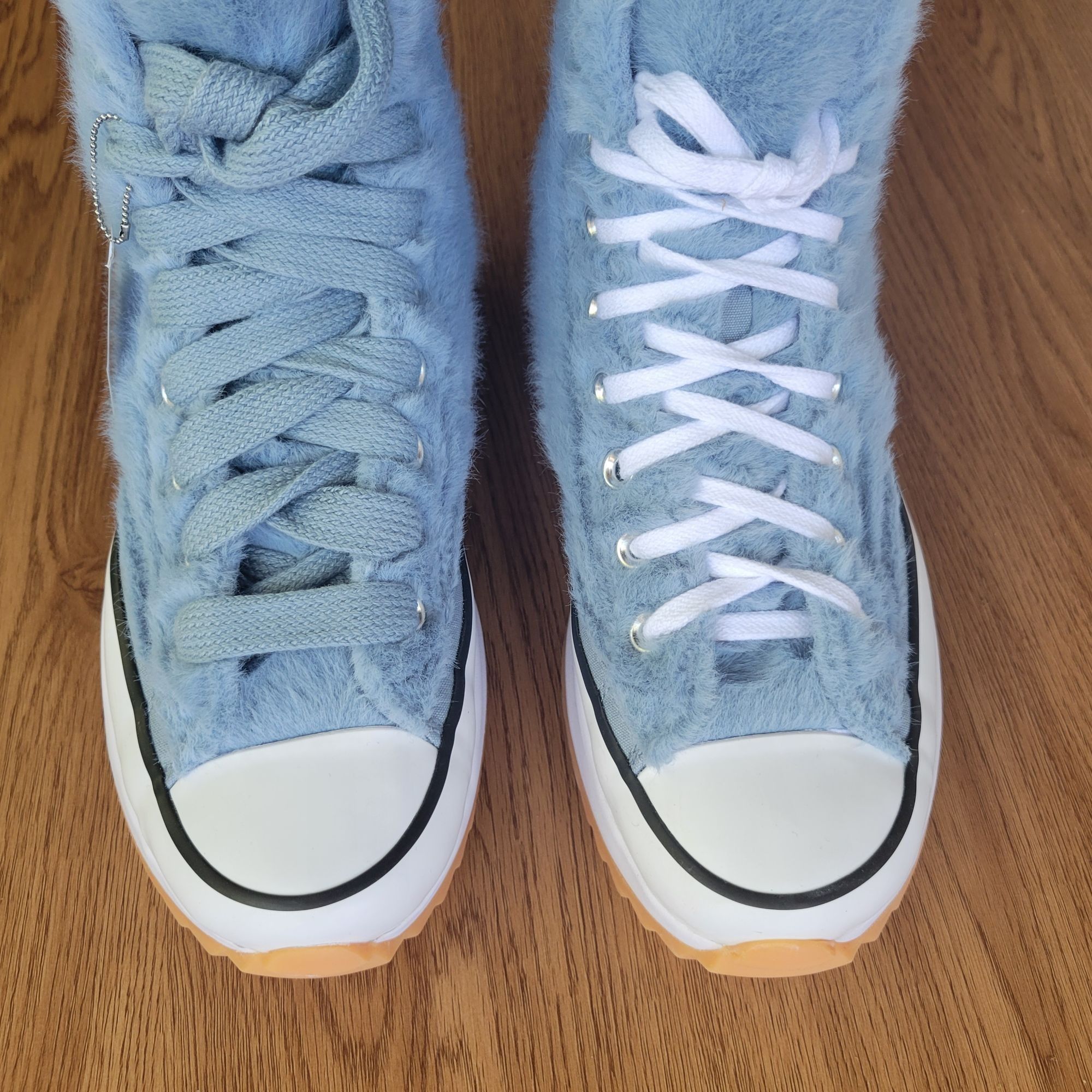 Converse ❤️Converse Run Star Hike Hi Platform Faux Fur 8 Women Shoes Size US 8 / IT 38 - 10 Thumbnail