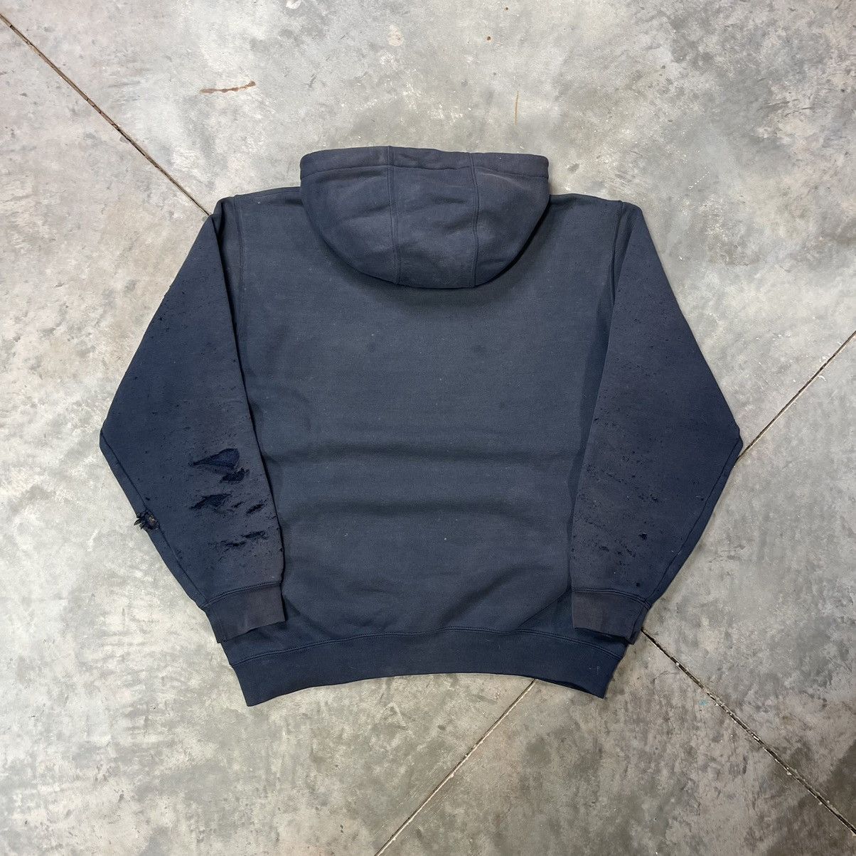 Carhartt Vintage Carhartt Hoodie Sweatshirt Thrashed Faded 2000s Size US L / EU 52-54 / 3 - 7 Thumbnail