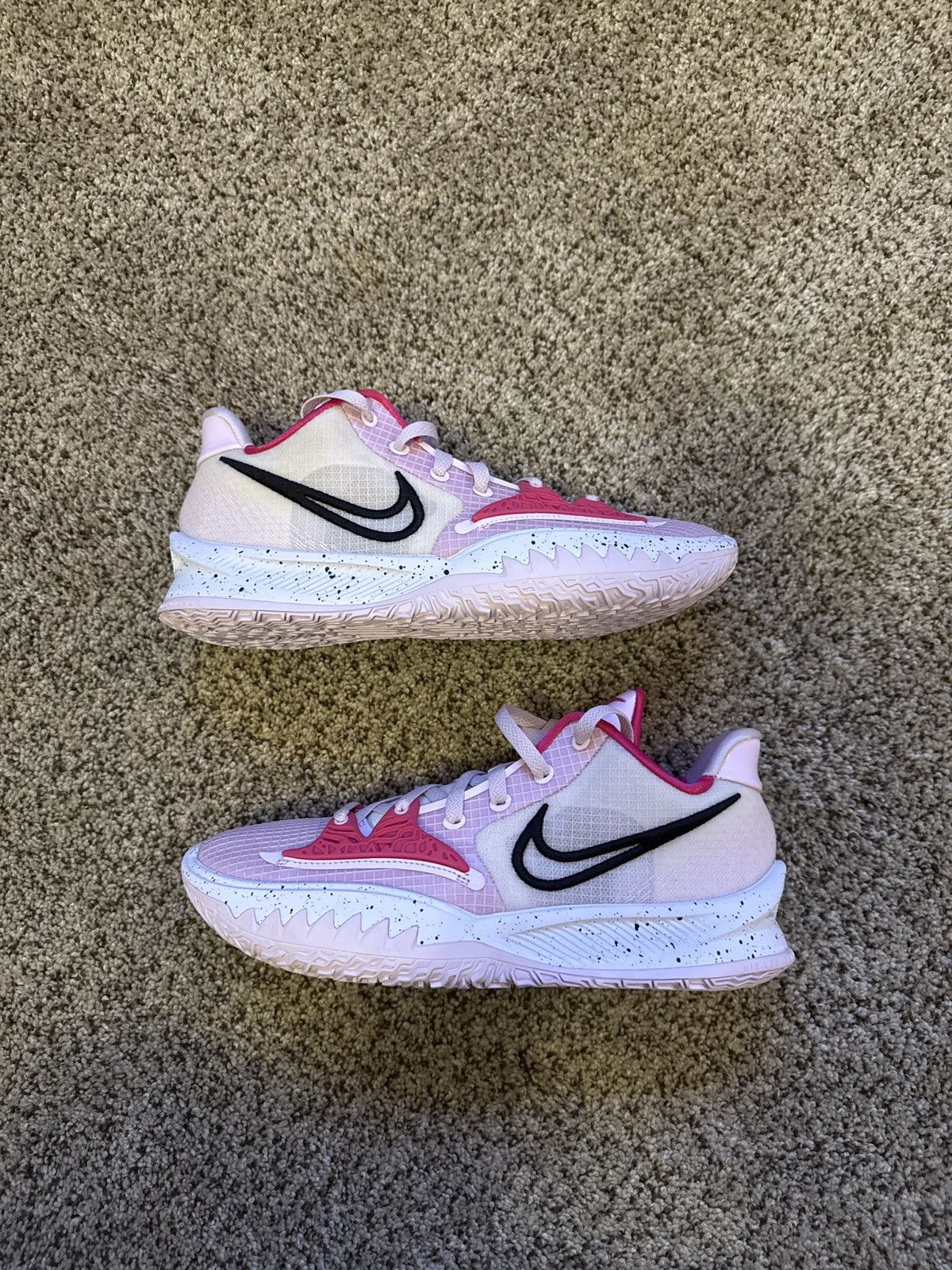 Nike Nike Kyrie 4 Low Kay Yow Size US 9.5 / EU 42-43 - 3 Thumbnail