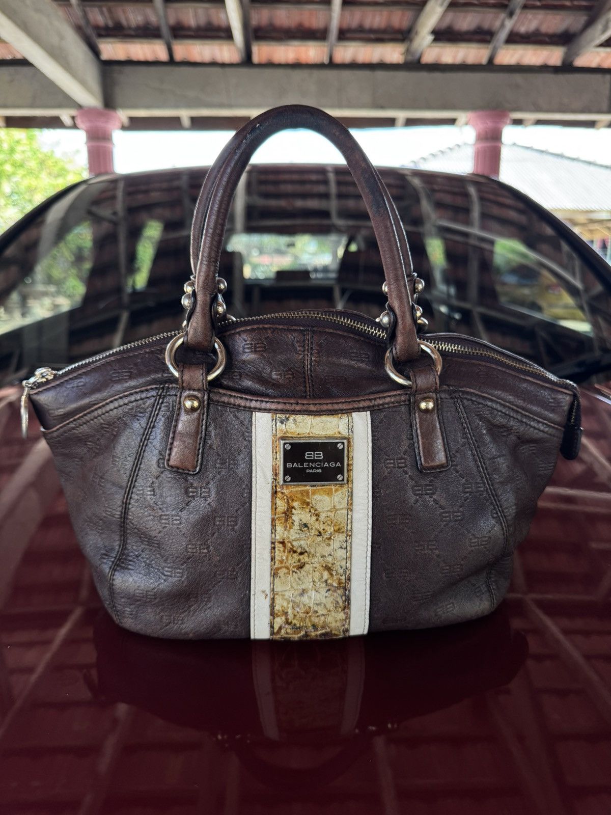 Balenciaga Balenciaga BB Monogram Logo Leather Bag Size ONE SIZE - 1 Thumbnail