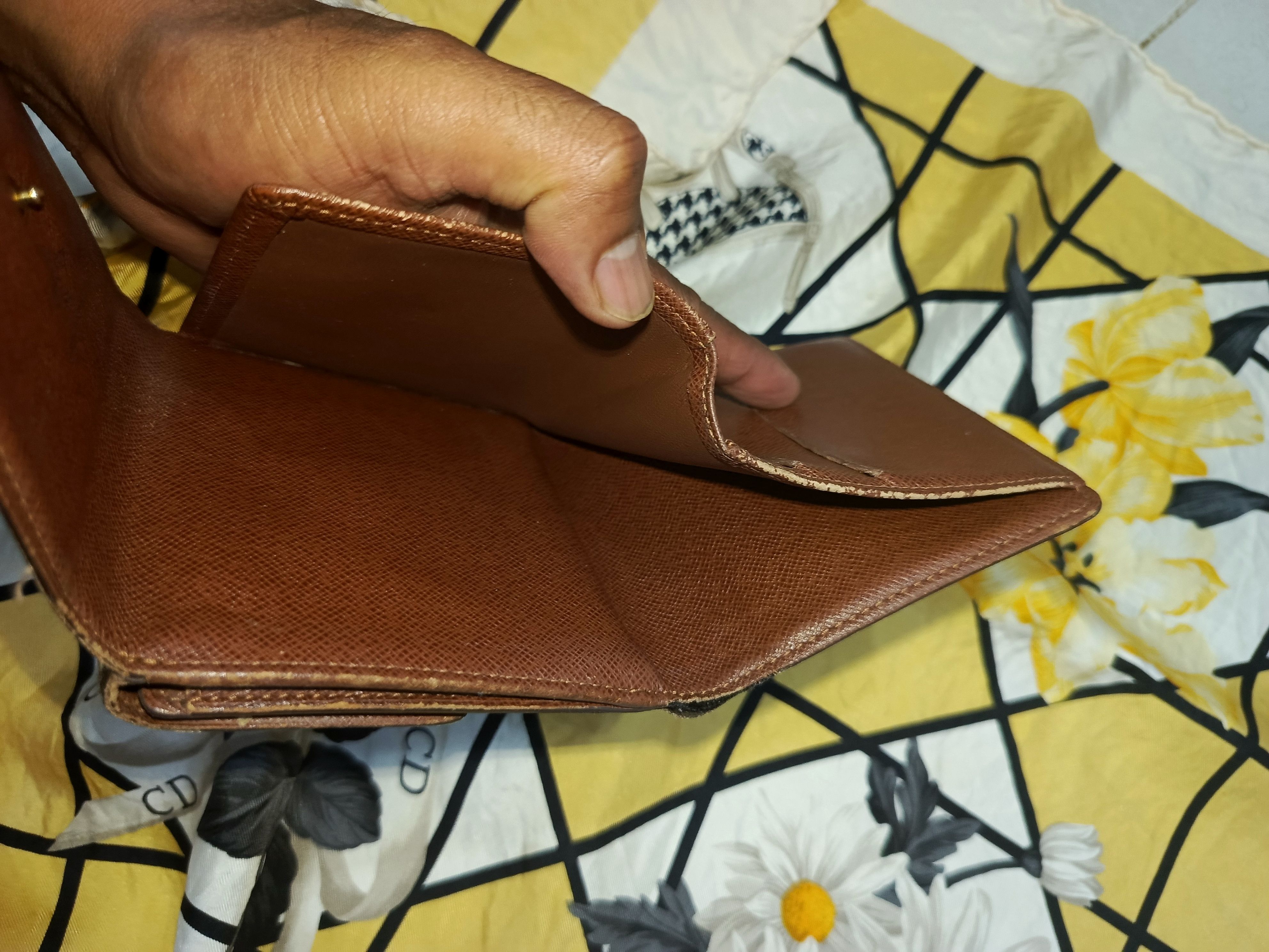 Louis Vuitton × Vintage Wallet Louis Vuitton Size ONE SIZE - 3 Thumbnail