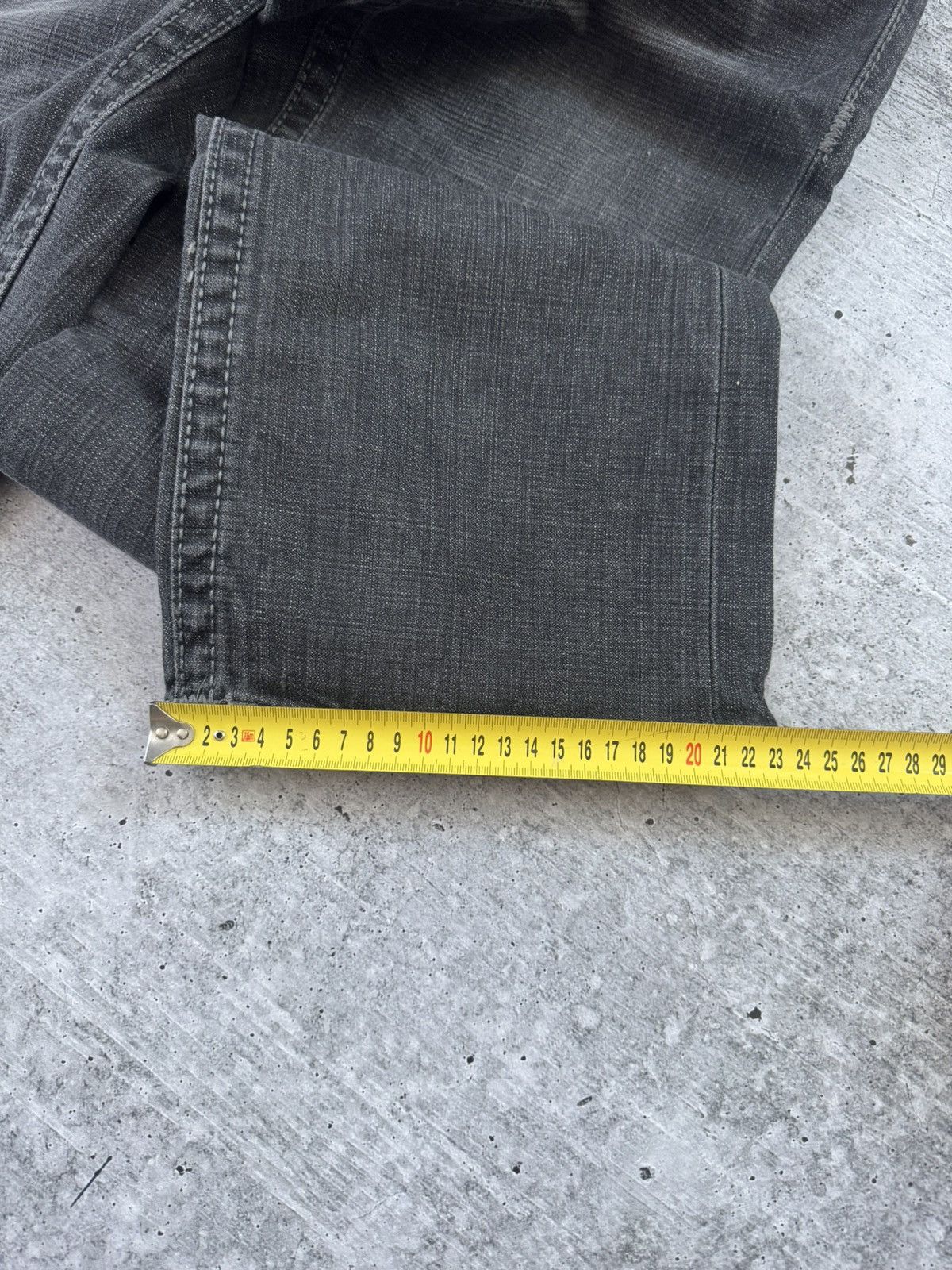 True Religion True Religion Vintage Y2K Denim Jeans Dark Gray Rare Size 32 Size US 32 / EU 48 - 14 Thumbnail