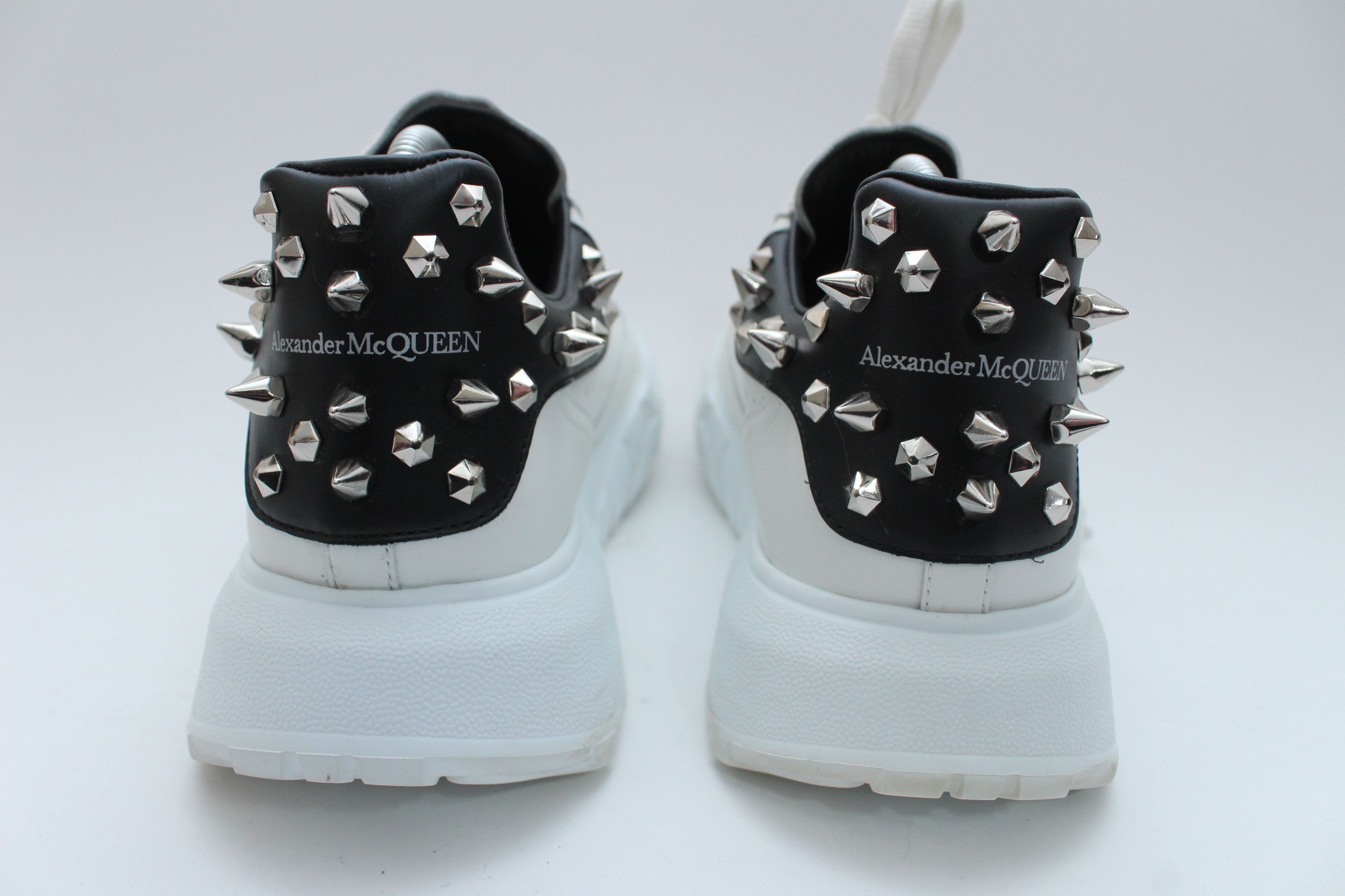 Alexander McQueen Alexander McQueen Court Trainer Studded Black/White Sneakers Size US 8 / EU 41 - 9 Thumbnail