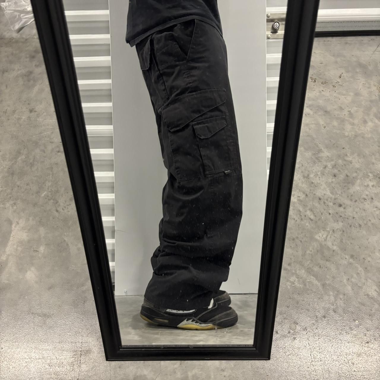 Japanese Brand × Vintage Crazy Vintage Y2K/2000s Baggy Black Streetwear Workwear Skater Cargo Pants! Size US 34 / EU 50 - 2 Thumbnail