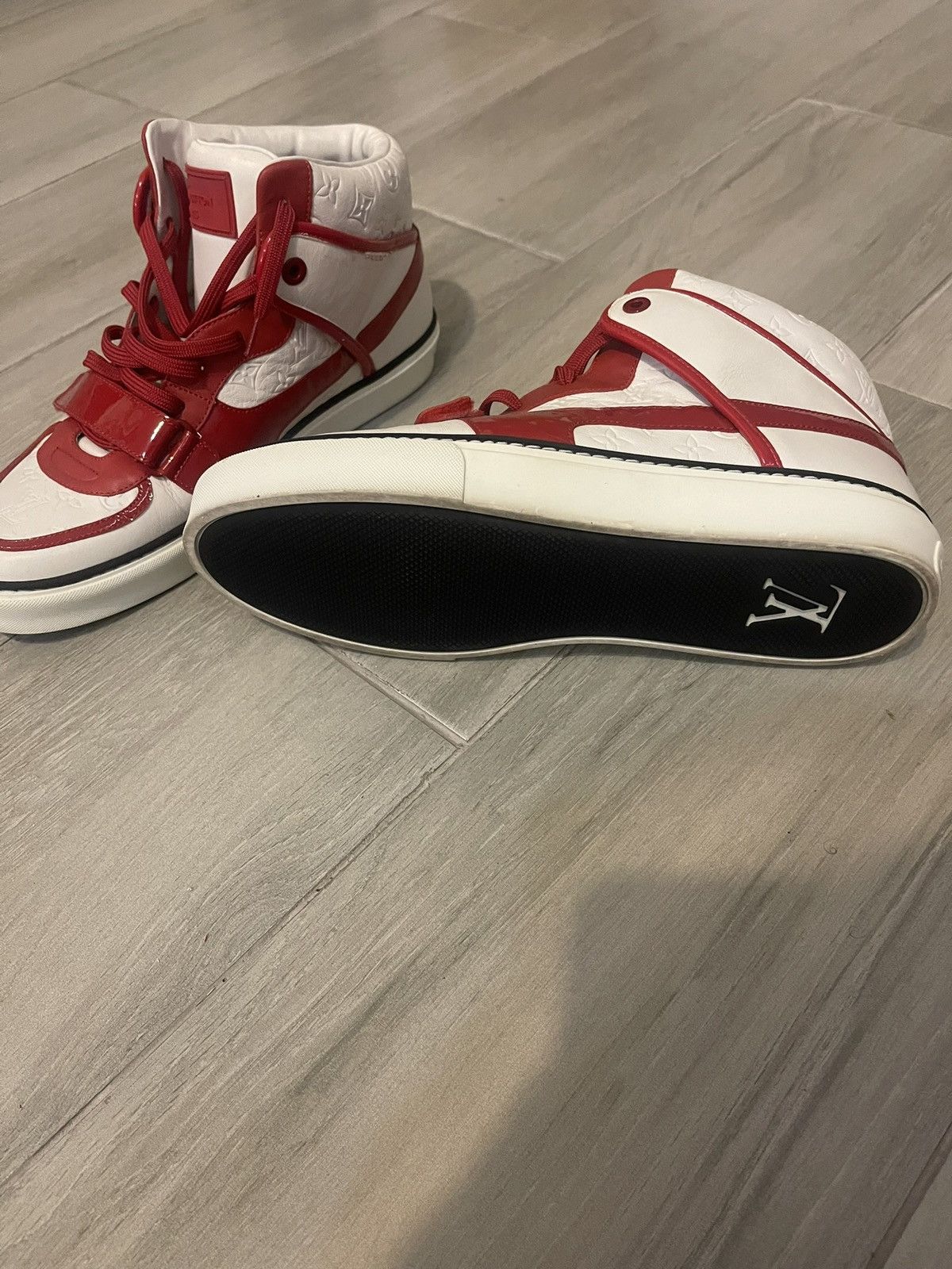 Louis Vuitton 2009 LOUIS VUITTON Calfskin Patent Tower High Top Sneakers Size US 8.5 / EU 41-42 - 11 Thumbnail