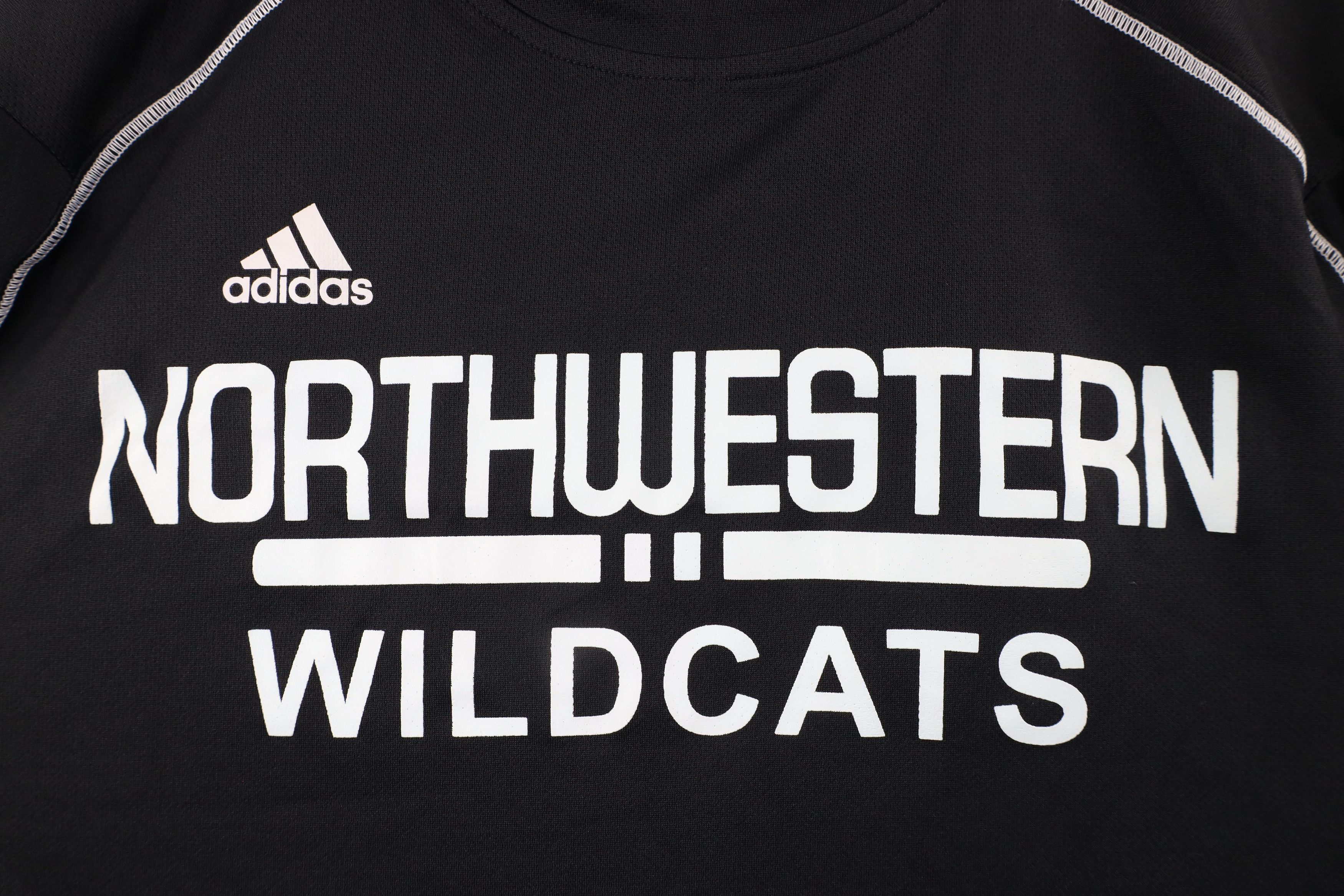 Adidas × Vintage Adidas Team Issued Northwestern University Football T-Shirt Size US XL / EU 56 / 4 - 4 Thumbnail