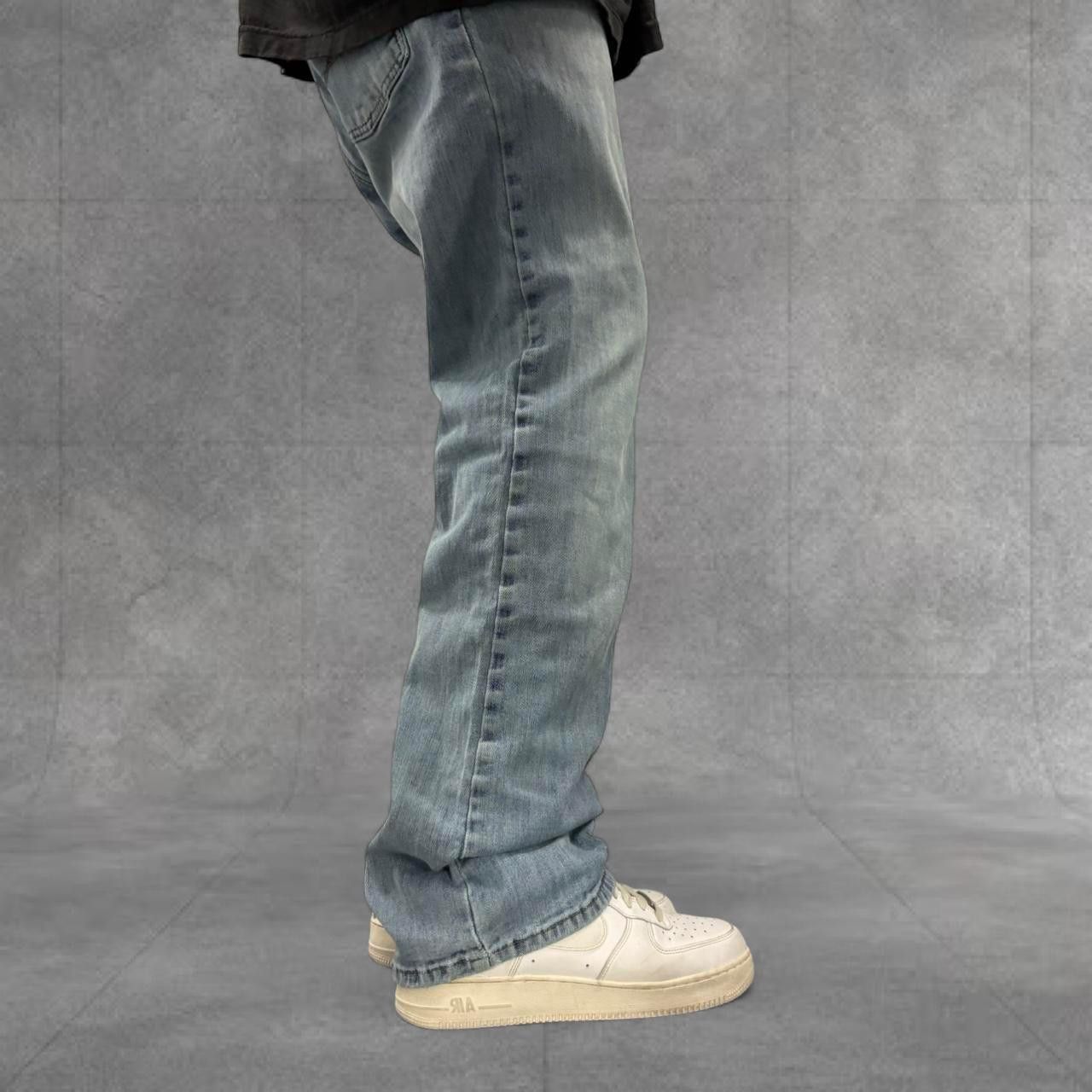 Vintage Crazy Vintage Y2K 2000s Baggy Skater Streetwear Light Blue Wash Denim Jeans! Size US 34 / EU 50 - 2 Thumbnail