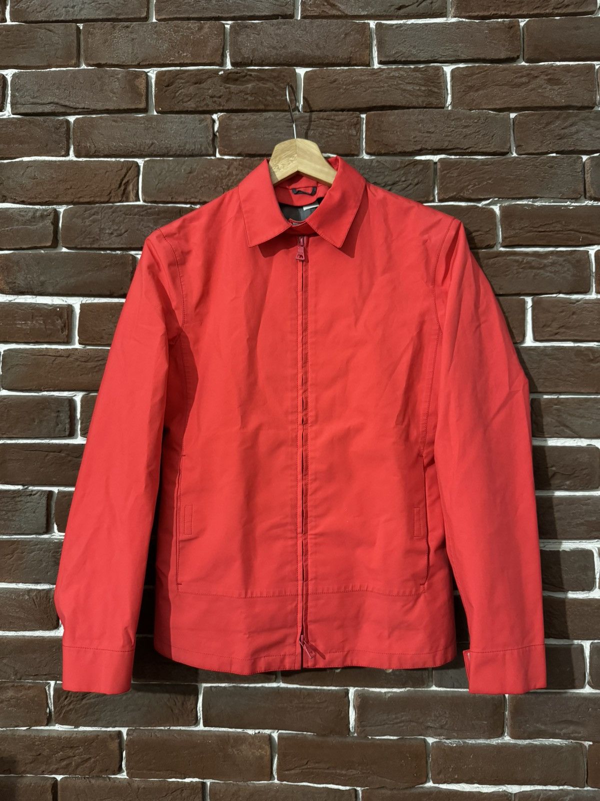 Prada Prada Vintage Gore Tex Jacket Women's Size M Designer 40it Size S / US 4 / IT 40 - 1 Thumbnail