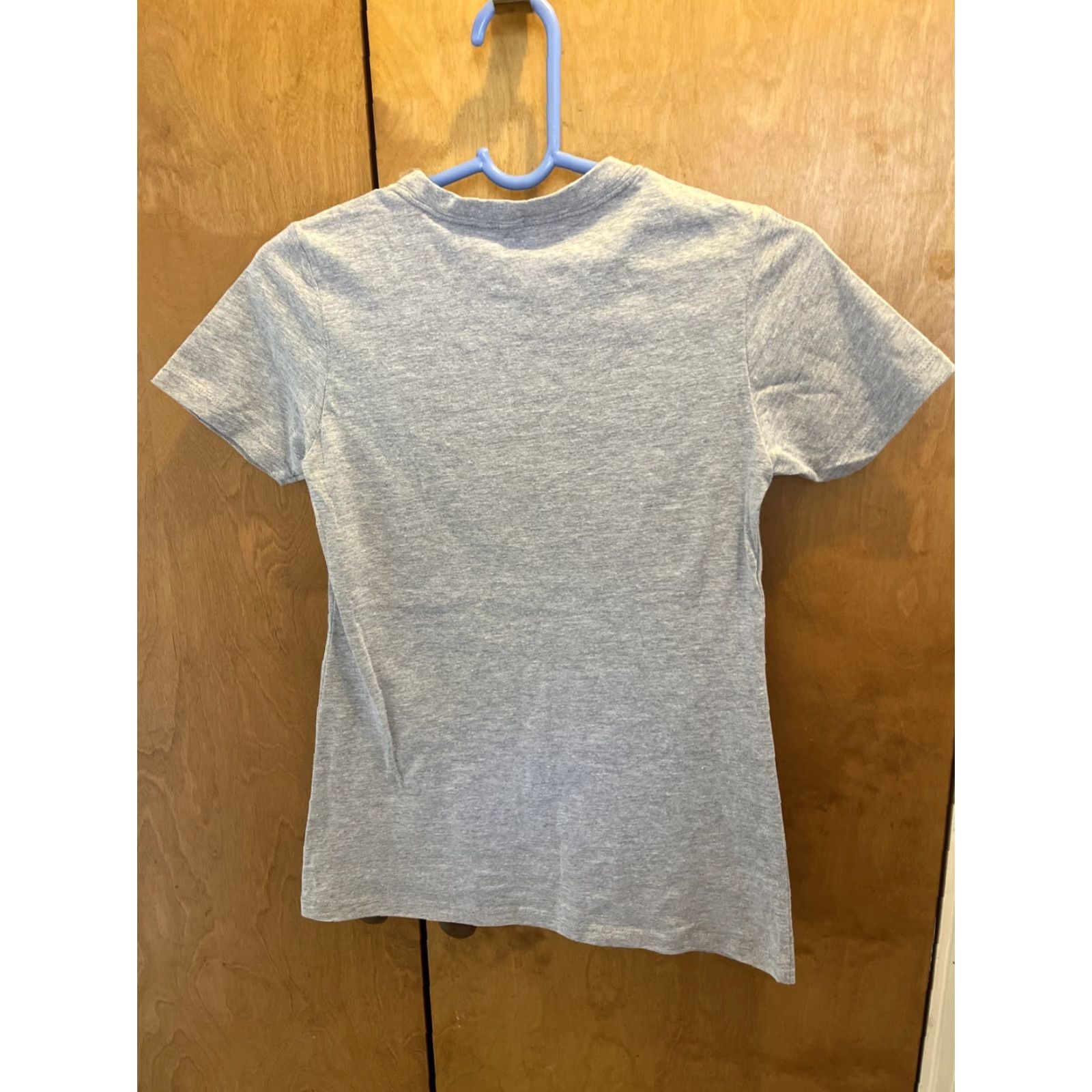 Next Level Next Level Women's Gray T-Shirt Small Crew Neck Short Sleeve Wild Flowers Casual Lightweight Size S / US 4 / IT 40 - 4 Thumbnail