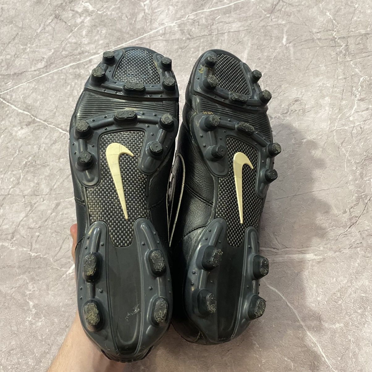 Nike VINTAGE NIKE TIEMPO MYSTIC II FG R10 FOOTBALL BOOTS Size US 10.5 / EU 43-44 - 5 Thumbnail