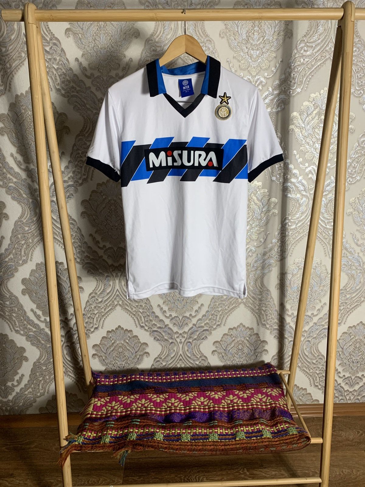 Vintage VERY RARE INTER MILAN ITALY SOCCER JERSEY RETRO BLOKE 90s Size US S / EU 44-46 / 1 - 1 Thumbnail