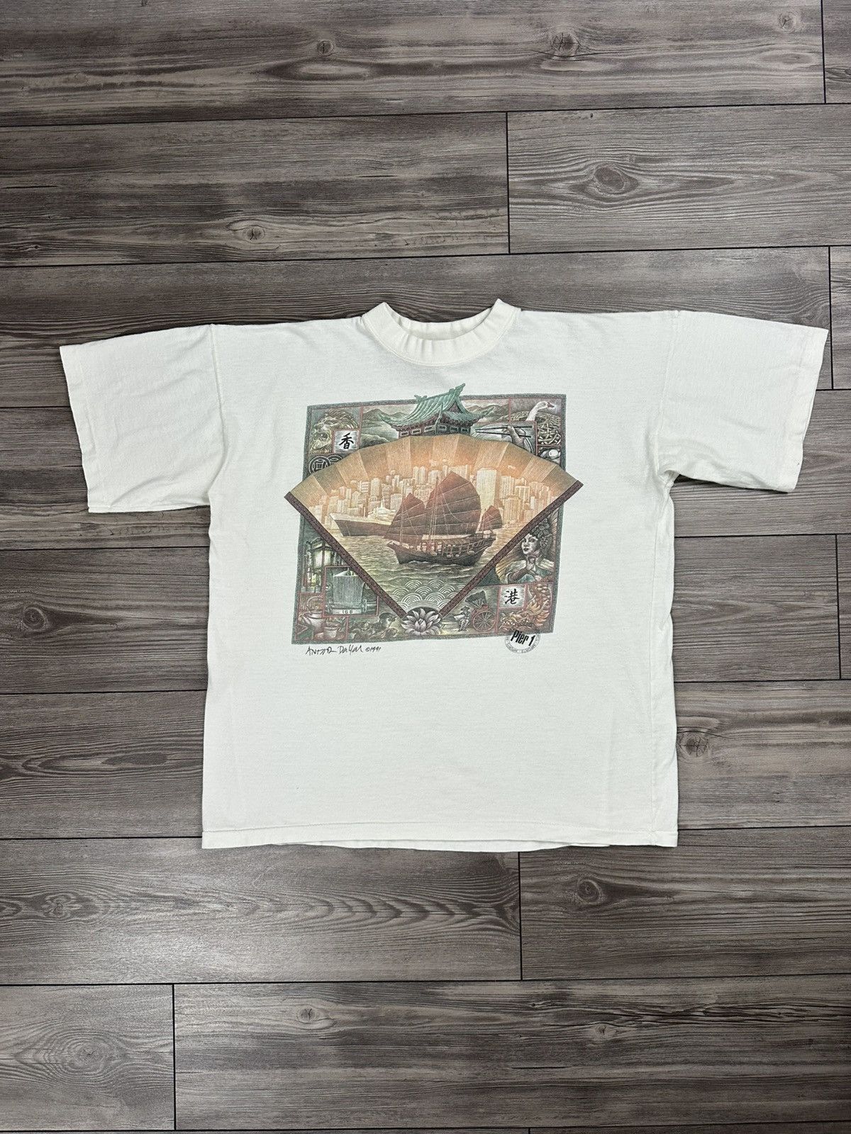 Vintage Vintage 90’s Pier 1 Imports Art T Shirt Size US L / EU 52-54 / 3 - 1 Thumbnail