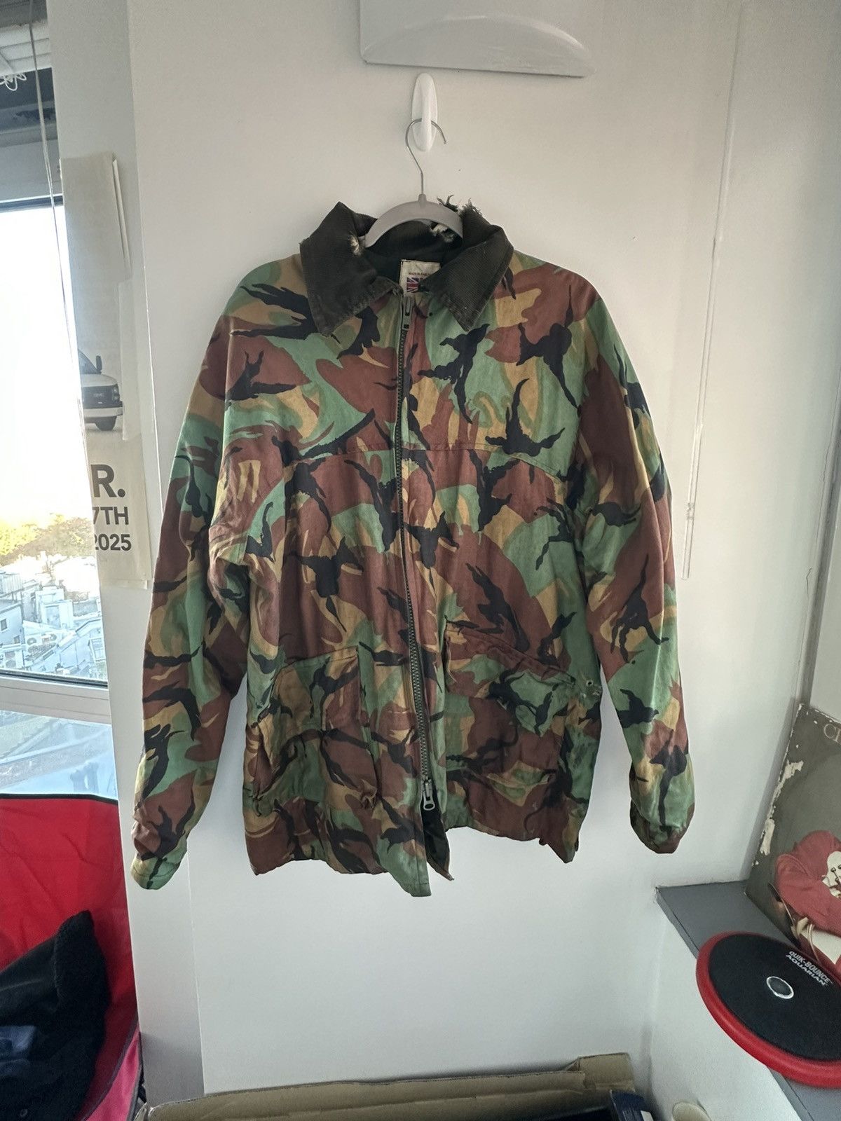 Vintage Vintage distressed Camo Jacket Corduroy Collar Size US M / EU 48-50 / 2 - 1 Thumbnail