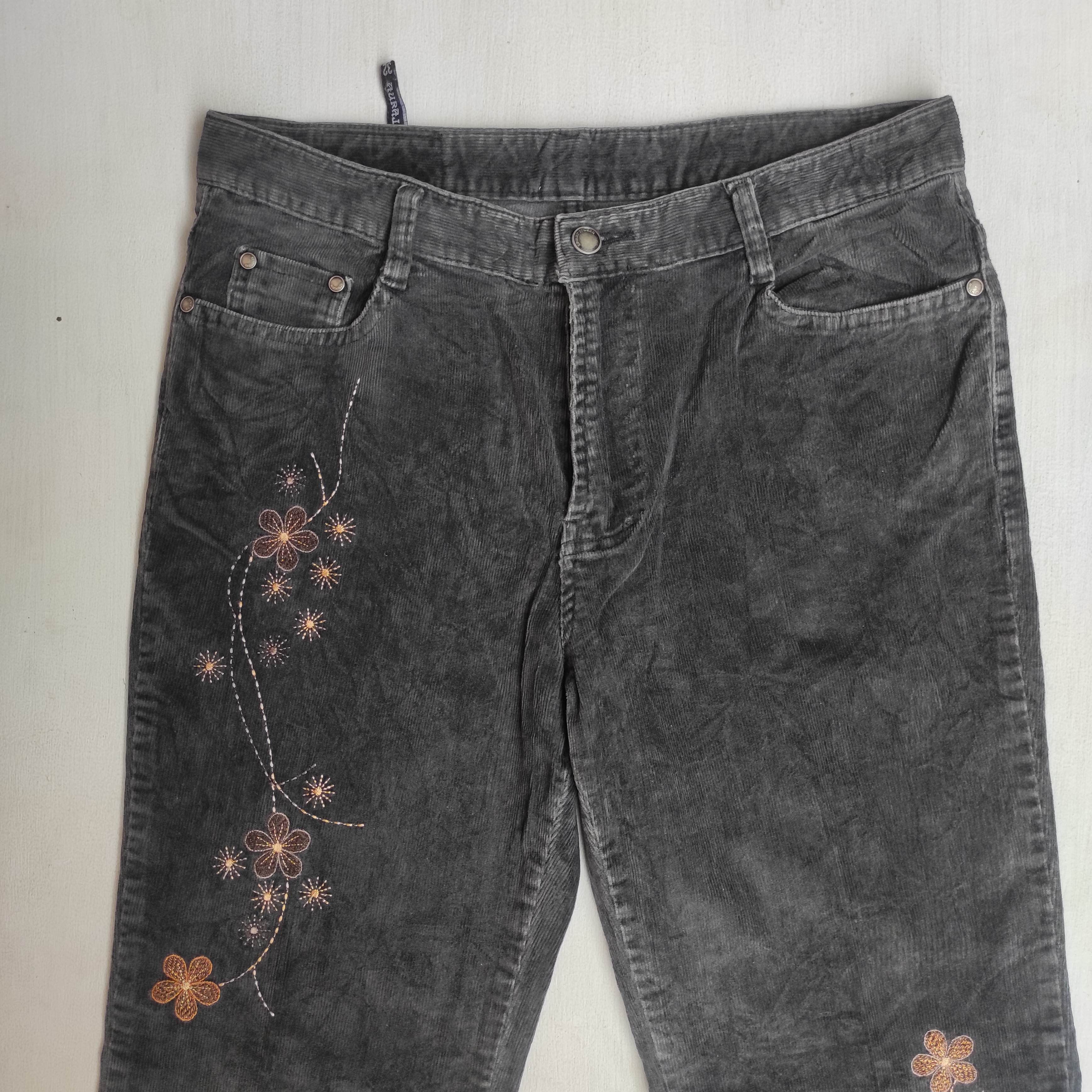 Hysteric Glamour Flare AURAJI Bootcut Corduroy Embroidered Pants Size US 30 / EU 46 - 4 Thumbnail
