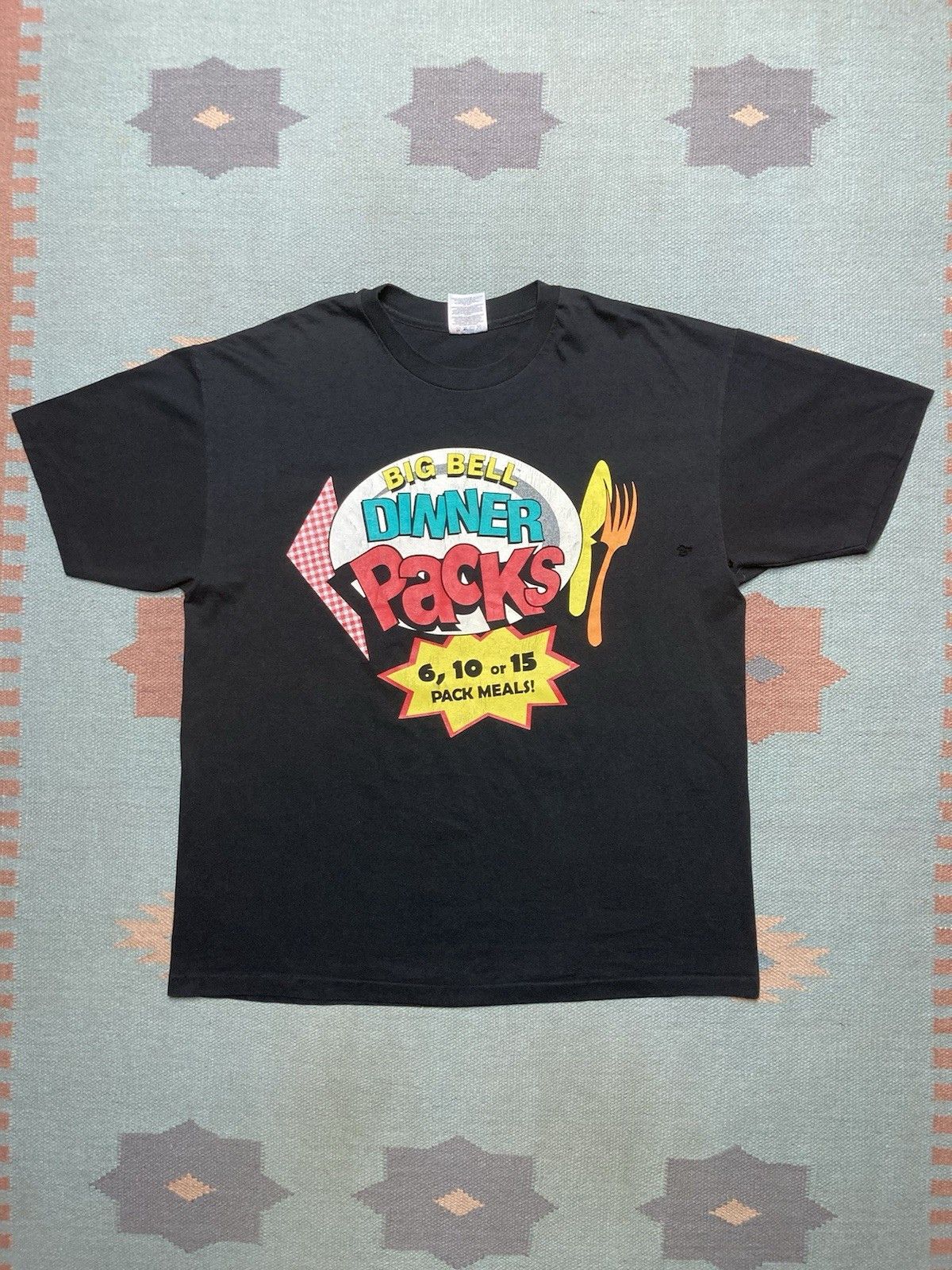 Vintage 90s t shirt Taco Bell dinner pack distres fast food promo XL Size US XL / EU 56 / 4 - 1 Thumbnail