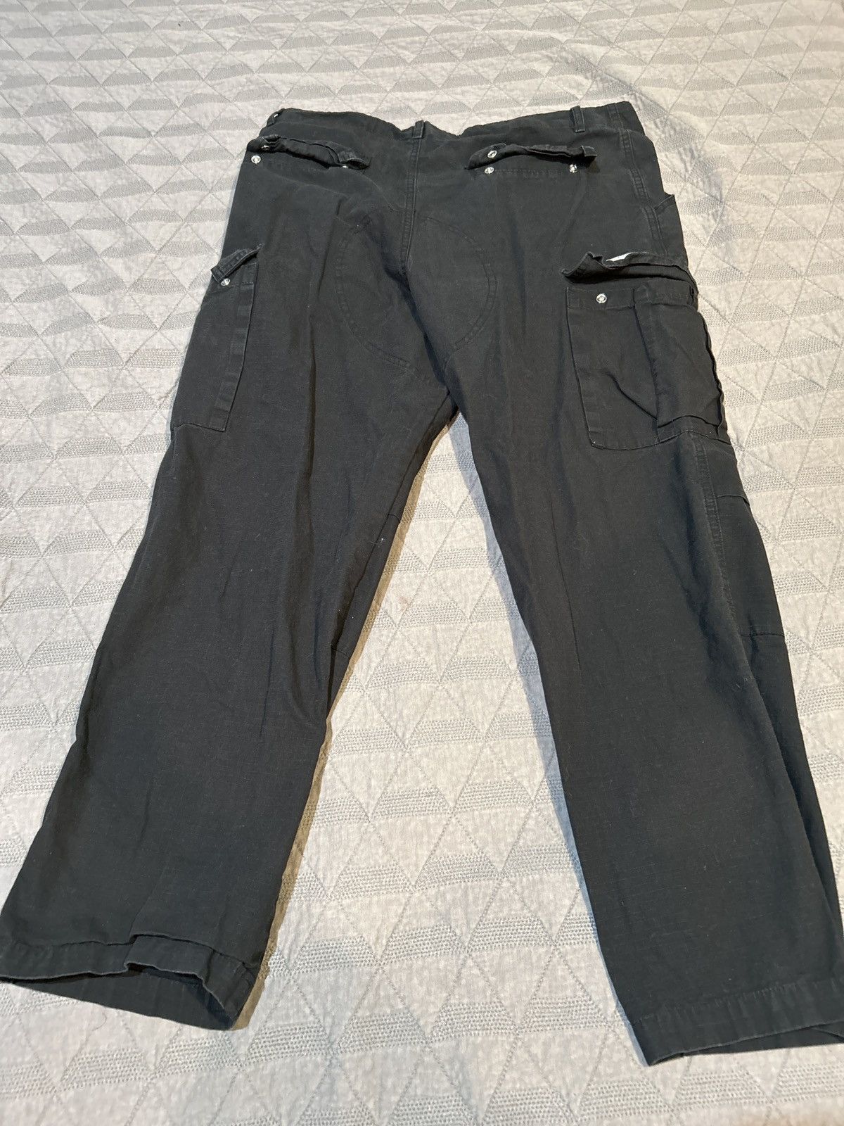 Carhartt Carhartt black cargo pants Size US 32 / EU 48 - 1 Thumbnail