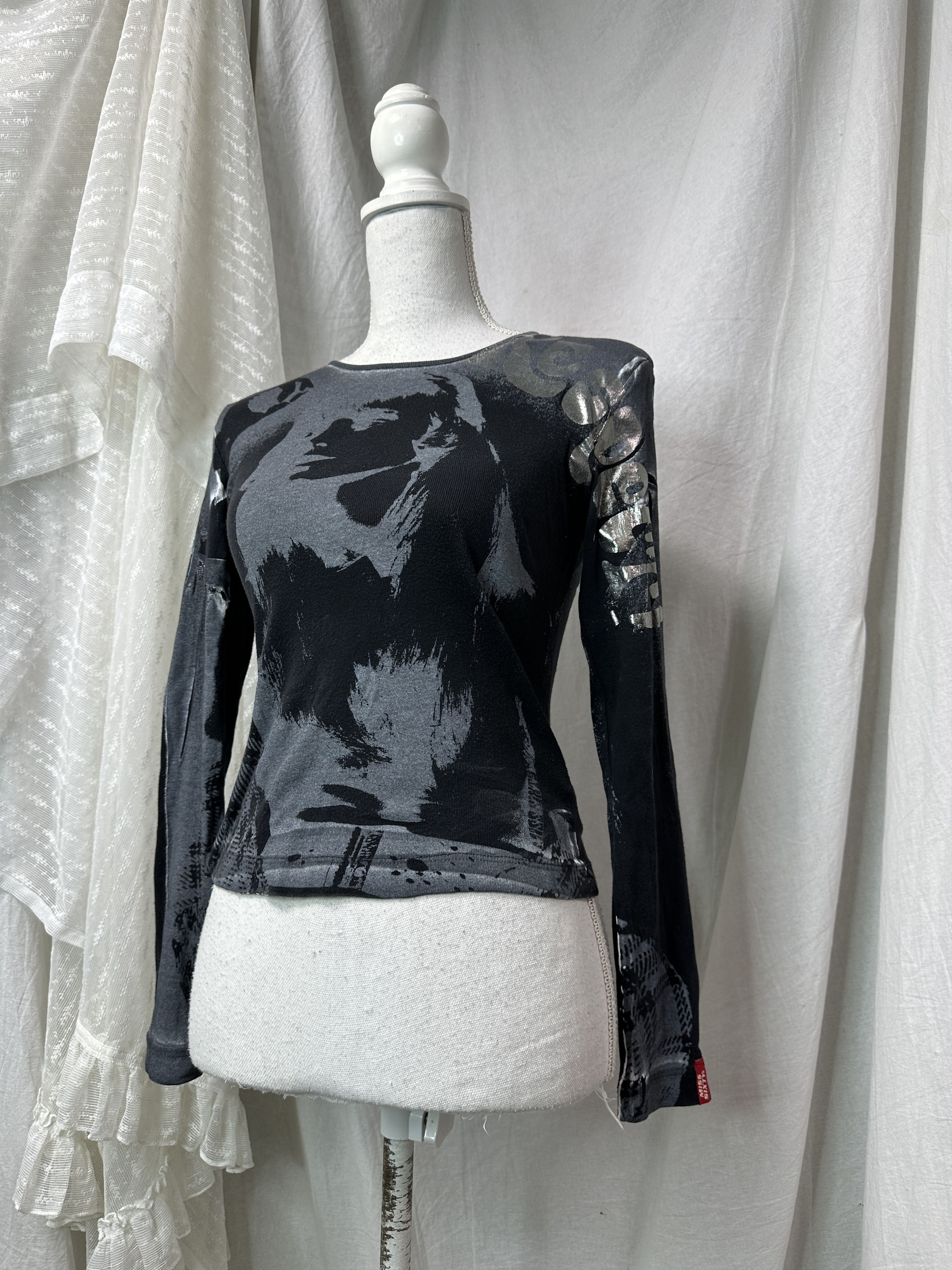 Miss Sixty Vintage Miss Sixty Graphic Faces Printed Longsleeve Y2K Size XS / US 0-2 / IT 36-38 - 1 Thumbnail