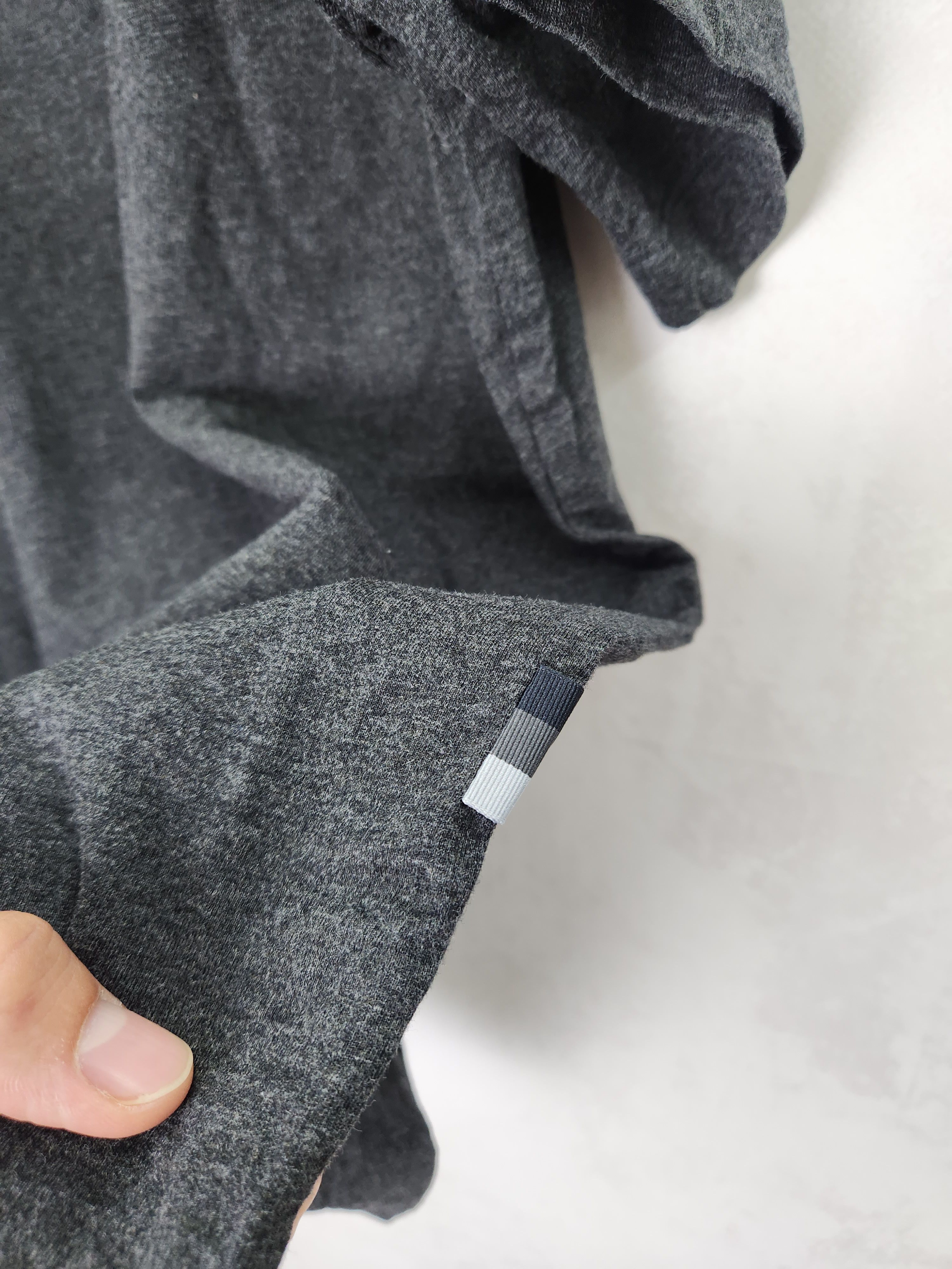 Rapha Rapha basic logo pocket t shirt gray size L Size US L / EU 52-54 / 3 - 8 Thumbnail