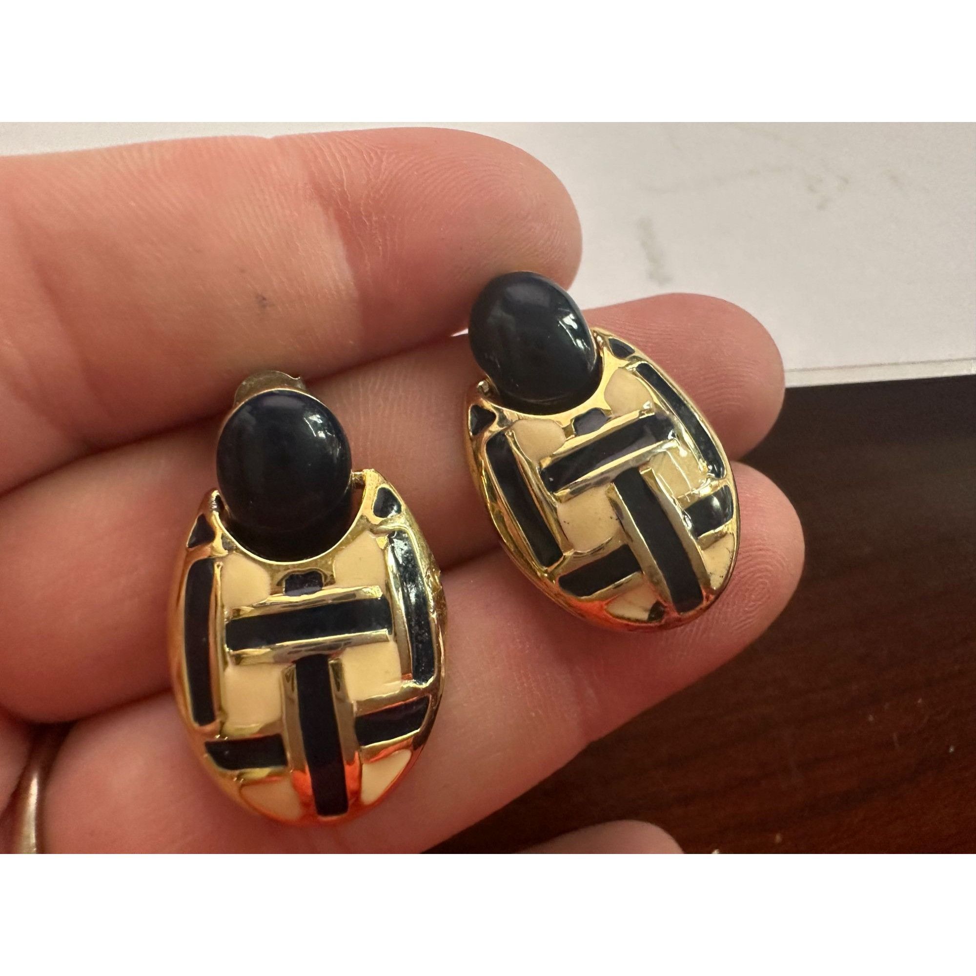 Other Women's Round Gold tone Dangle Earrings with Navy blue and W Size ONE SIZE - 15 Thumbnail