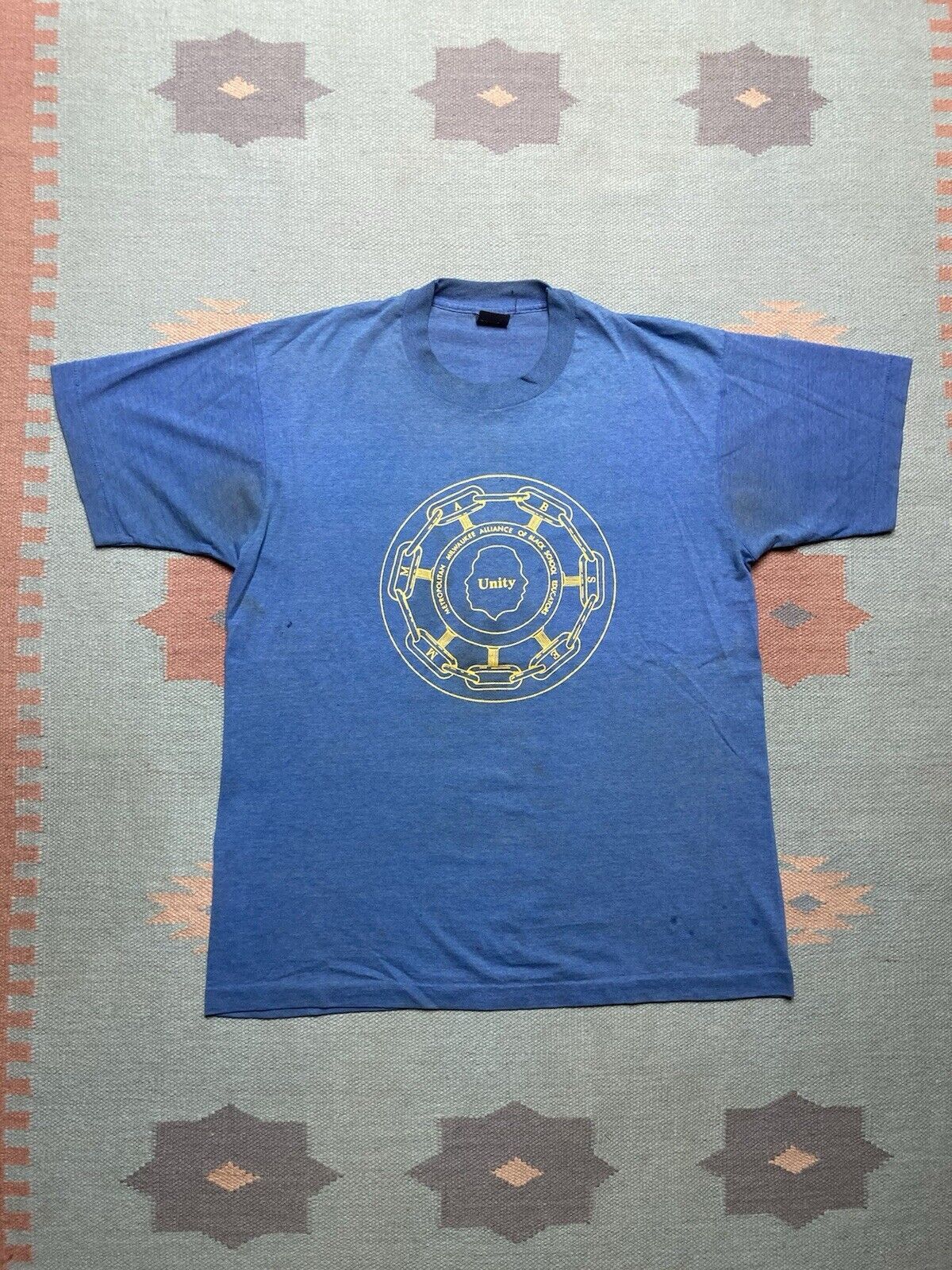 Vintage tshirt Milwaukee black school educators African American XL Size US XL / EU 56 / 4 - 1 Thumbnail