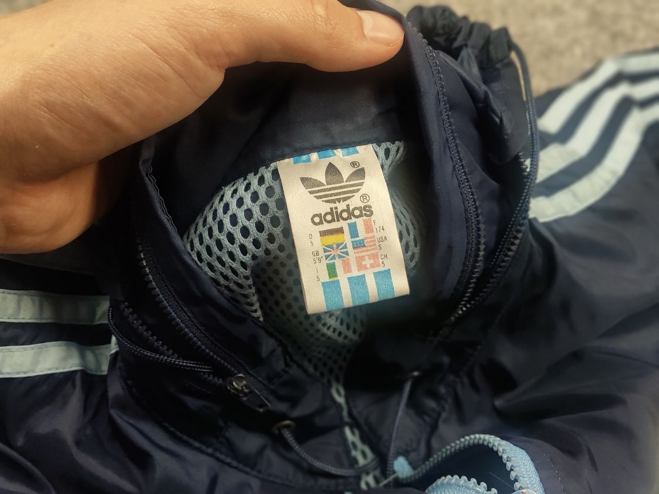 Adidas Vintage 90's Adidas Trefoil Track Zip Light Jacket Retro Size US S / EU 44-46 / 1 - 14 Thumbnail