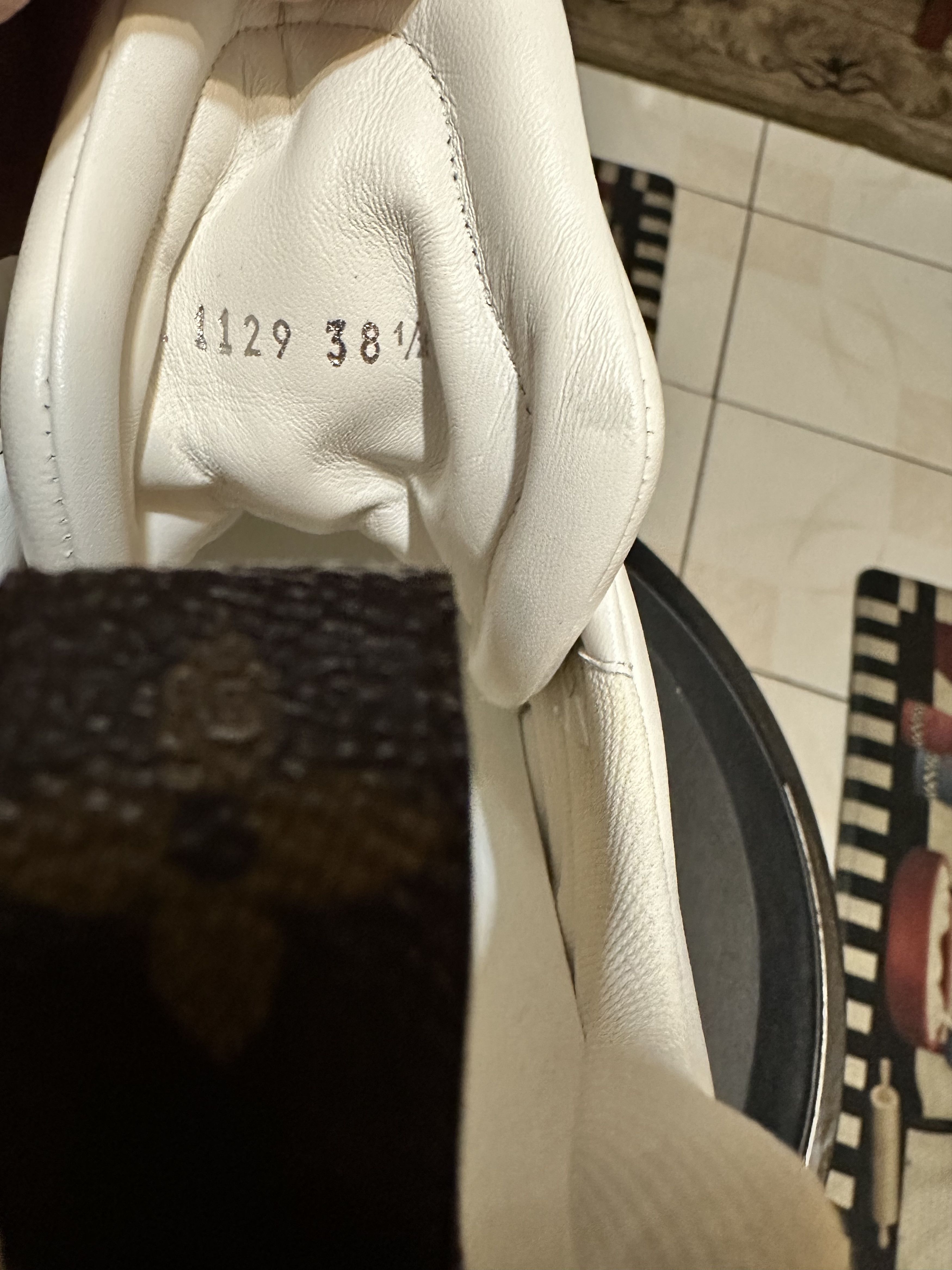 Louis Vuitton LV Archlight Sneaker Size US 8.5 / IT 38.5 - 7 Thumbnail