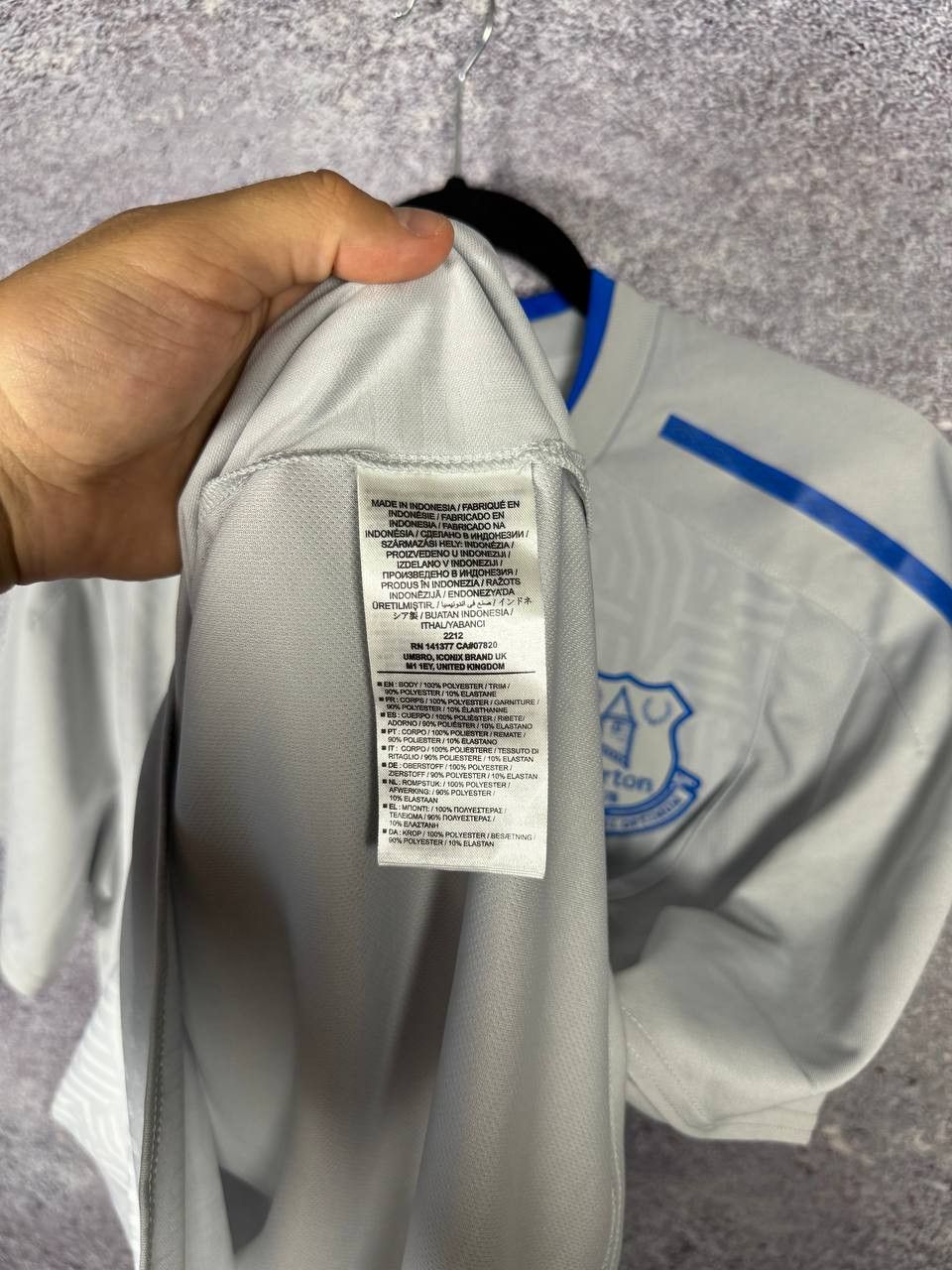 Umbro Vintage Everton 2017/18 Away Umbro Soccer Jersey Size US L / EU 52-54 / 3 - 8 Thumbnail