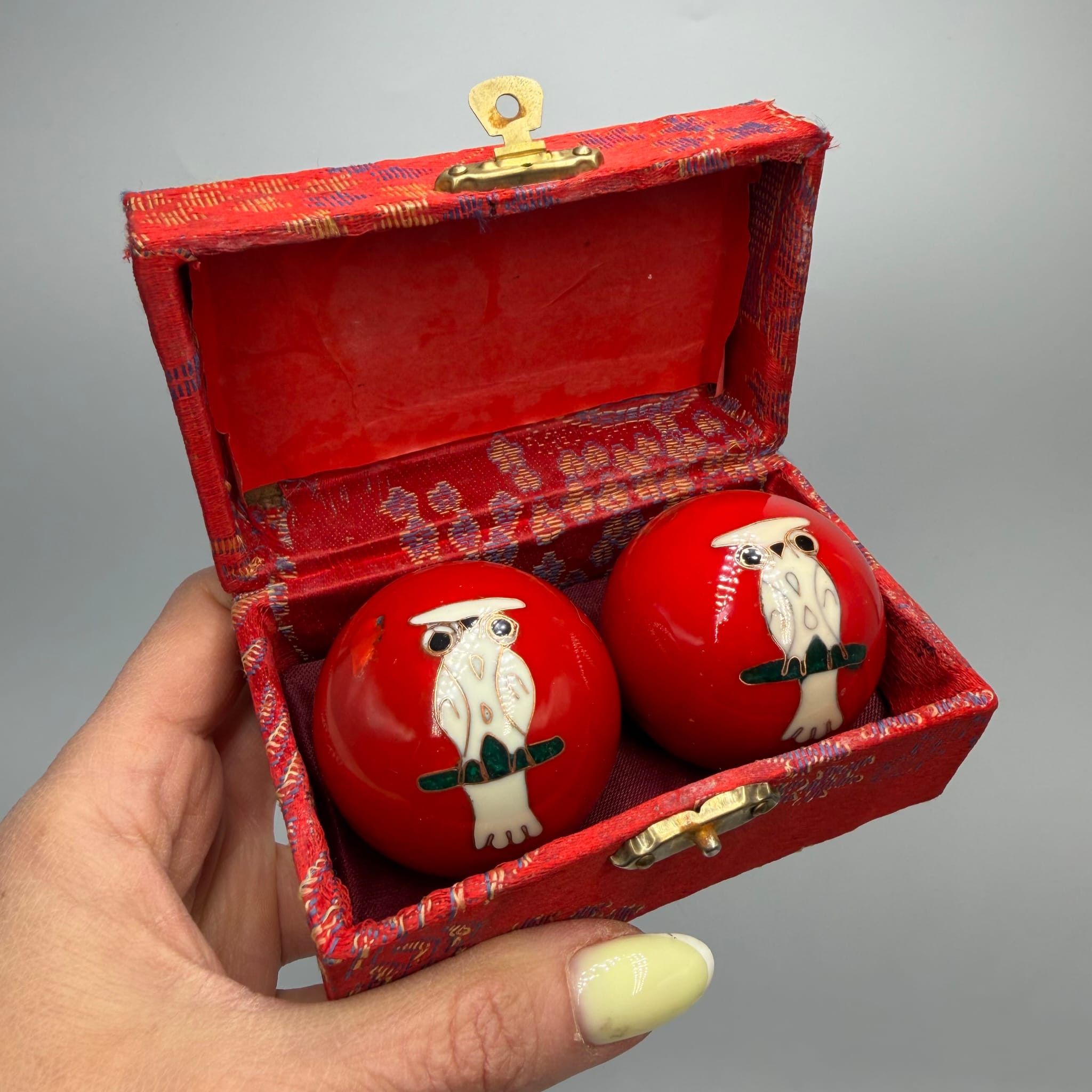 Vintage Vintage Chinese Baoding Balls Owl Red Cloisonne Enamel Size ONE SIZE - 1 Thumbnail