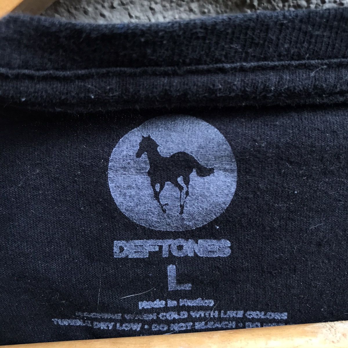 Band Tees DEFTONES band tee nu metal Size US L / EU 52-54 / 3 - 4 Thumbnail
