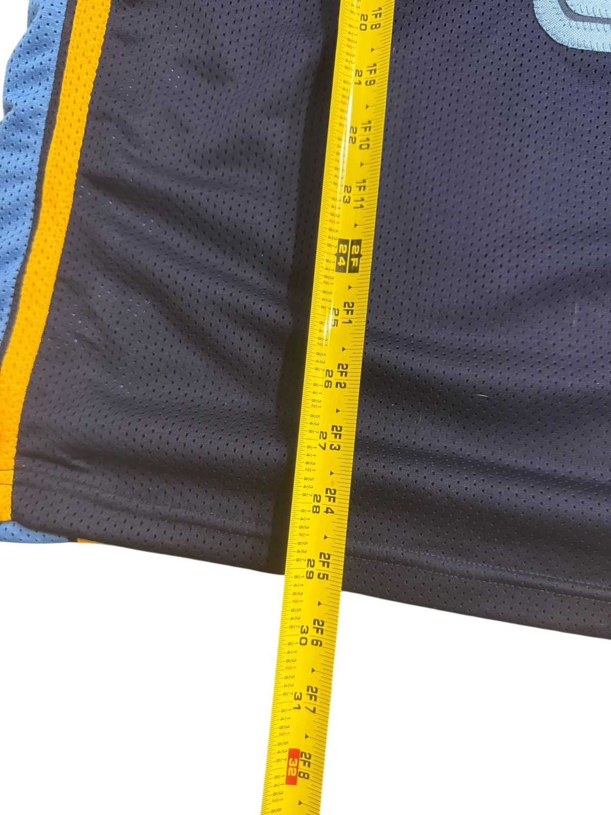 Other Kenneth lofton Jr. Memphis grizzlies Unbranded Jersey Size L Size US L / EU 52-54 / 3 - 3 Thumbnail