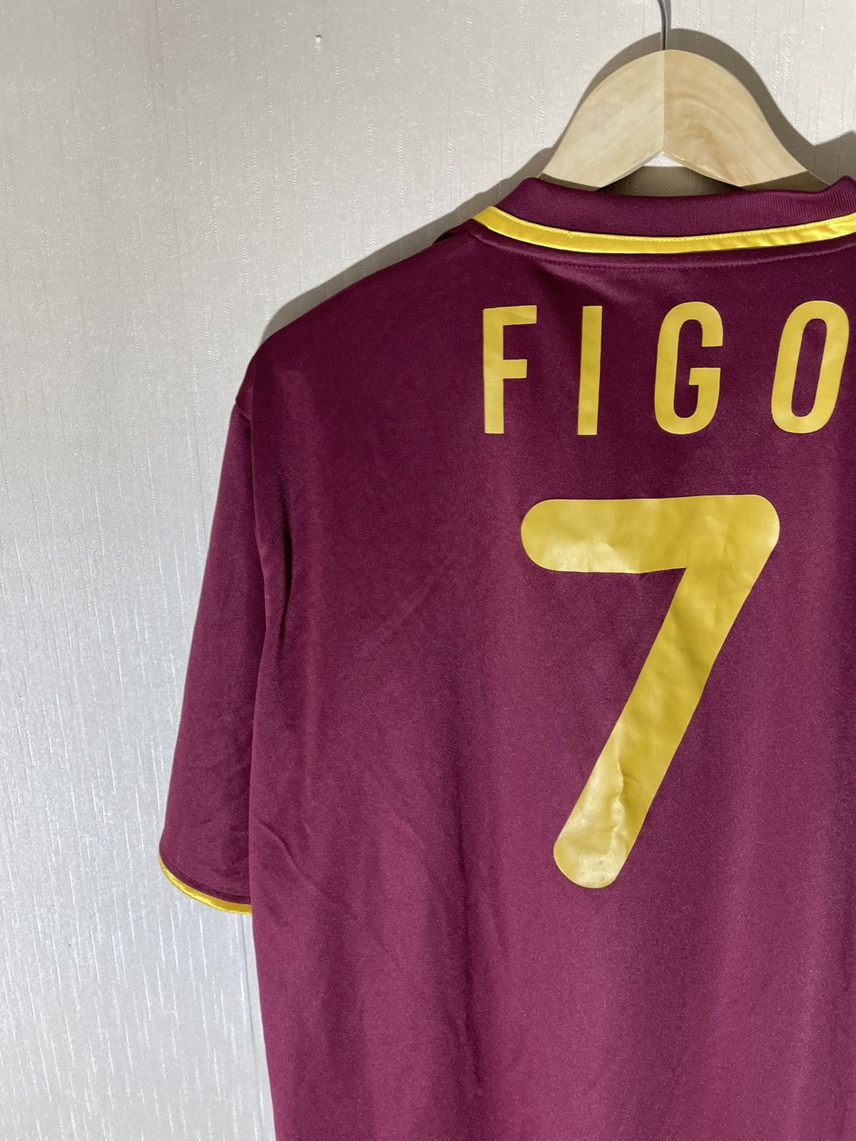 Vintage Portugal Figo #7 vintage soccer jersey streetwear Size US XL / EU 56 / 4 - 4 Thumbnail
