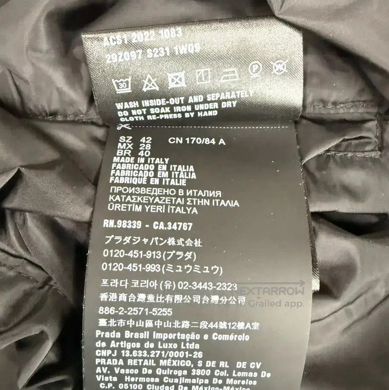 Prada Prada Black Lightweight Women's Jacket. Size S / US 4 / IT 40 - 8 Thumbnail